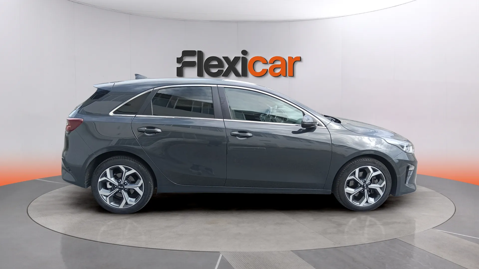 Kia Ceed 1.6 MHEV Tech DCT - foto 8