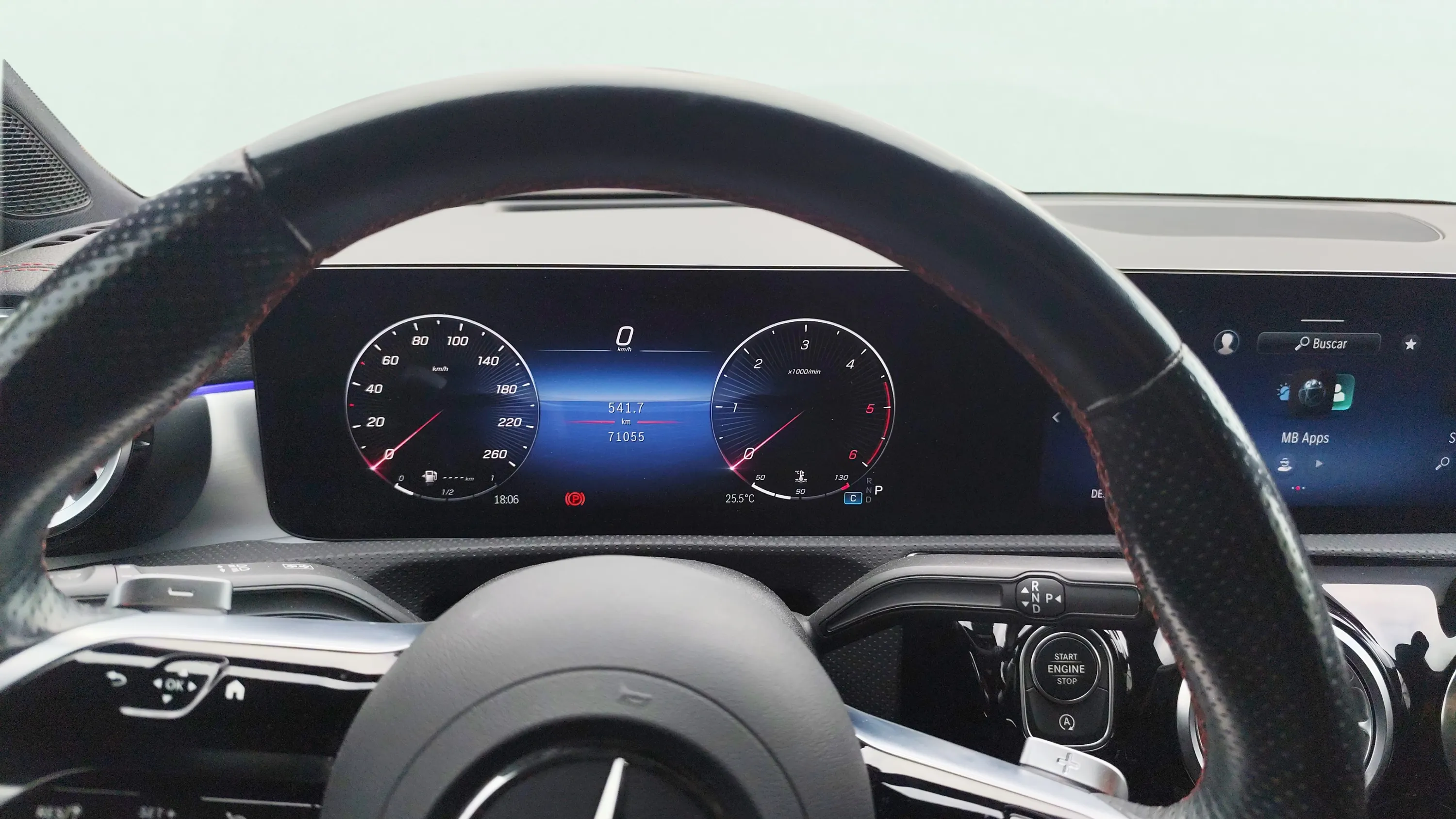 Mercedes-Benz CLA 200 D DCT - foto 9