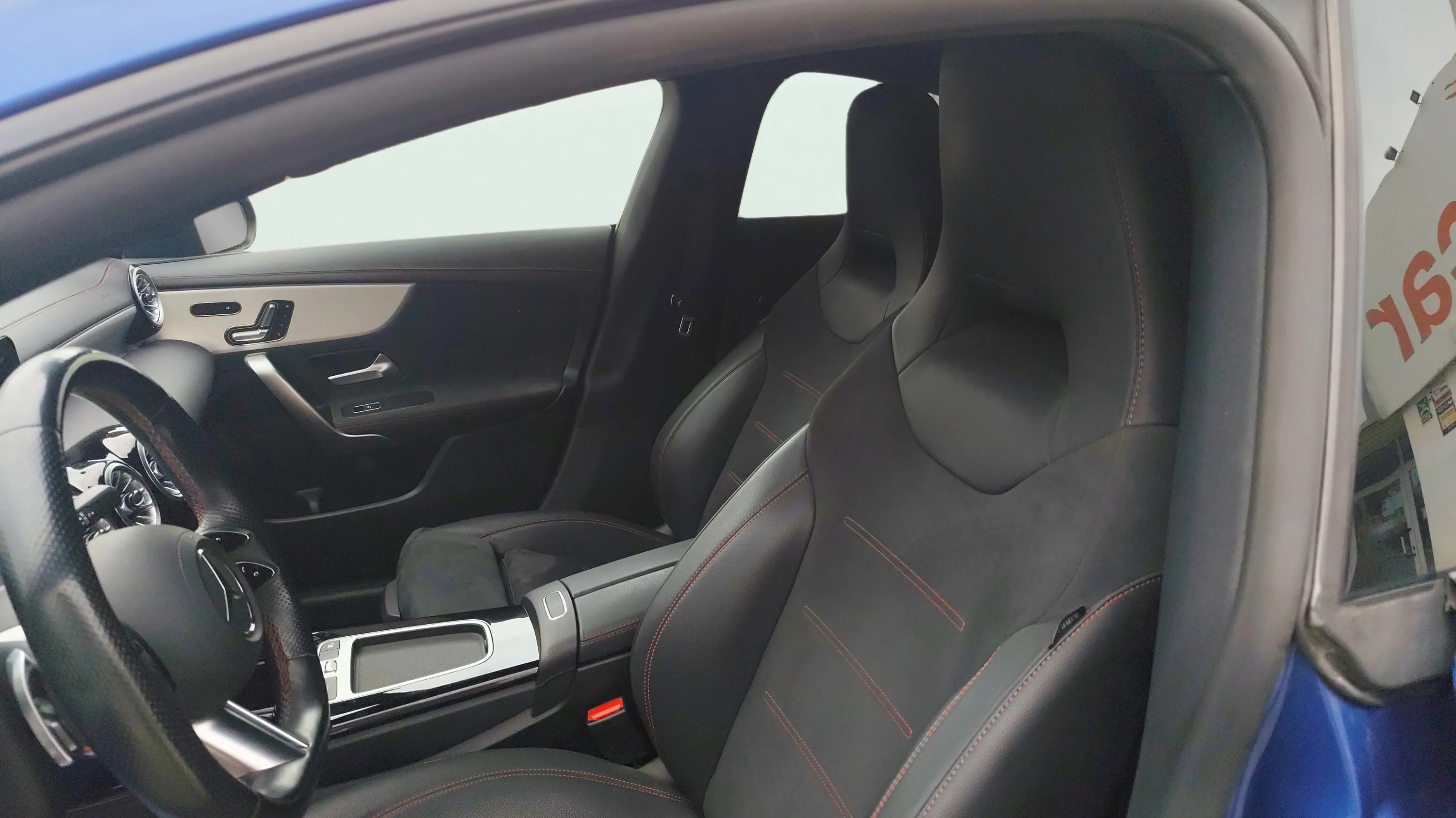 Mercedes-Benz CLA 200 D DCT - foto 22