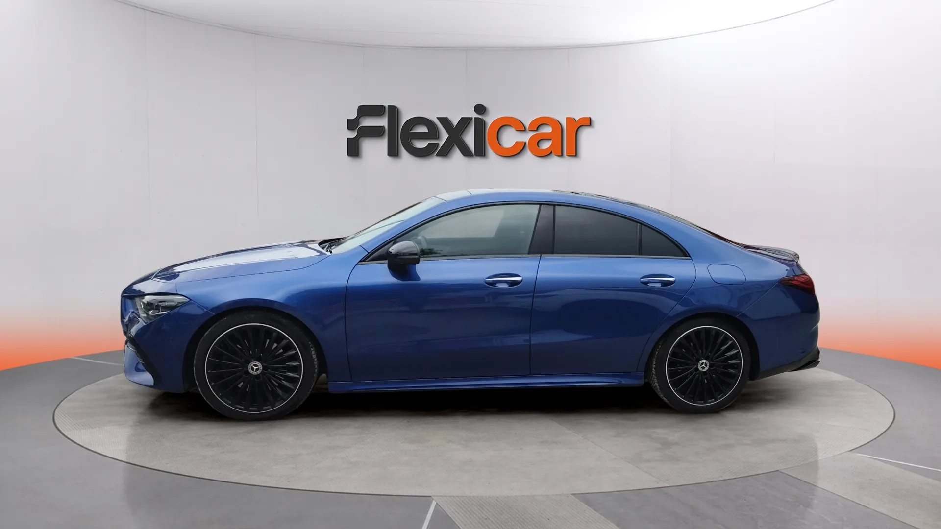 Mercedes-Benz CLA 200 D DCT - foto 4