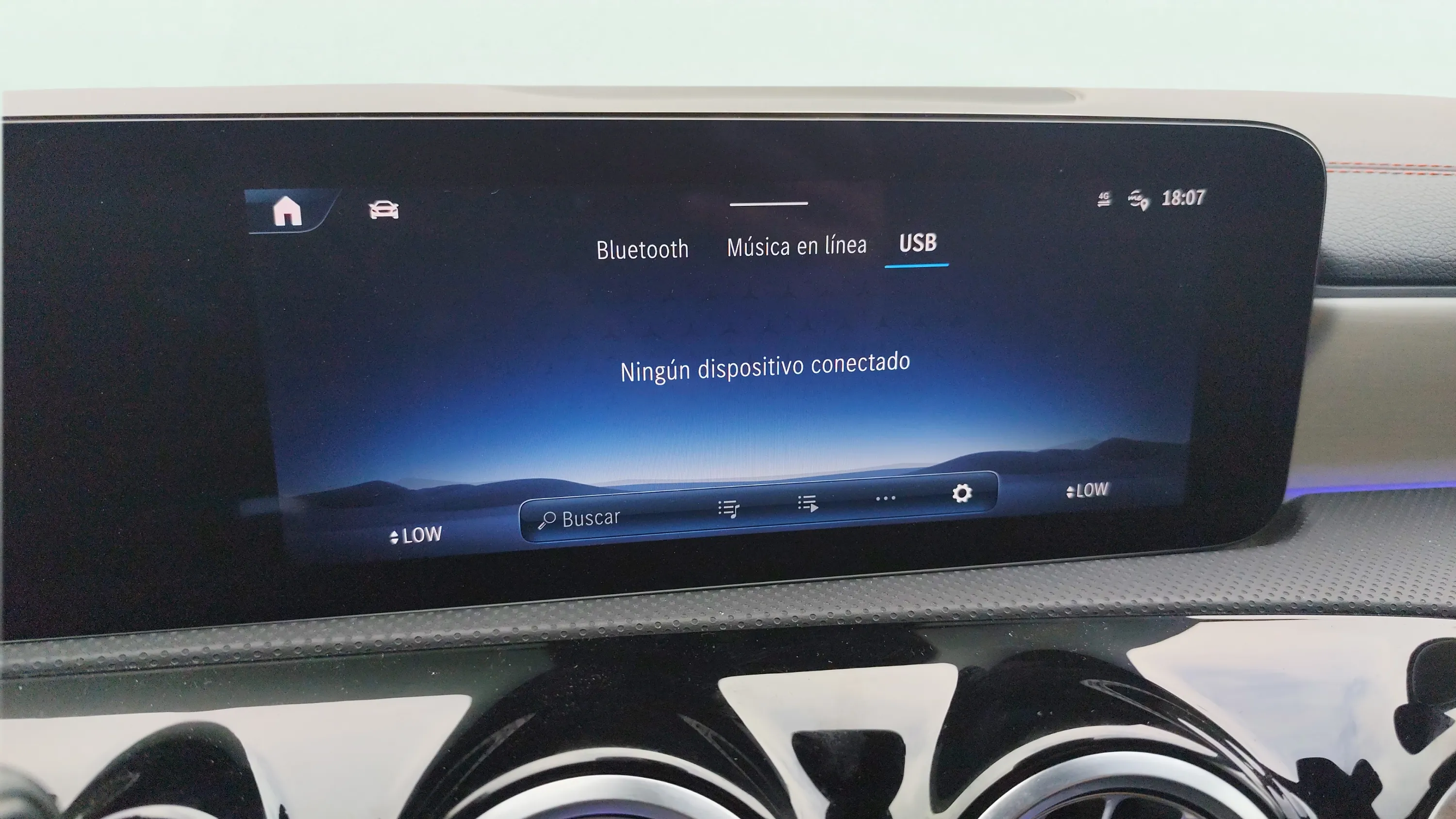 Mercedes-Benz CLA 200 D DCT - foto 14