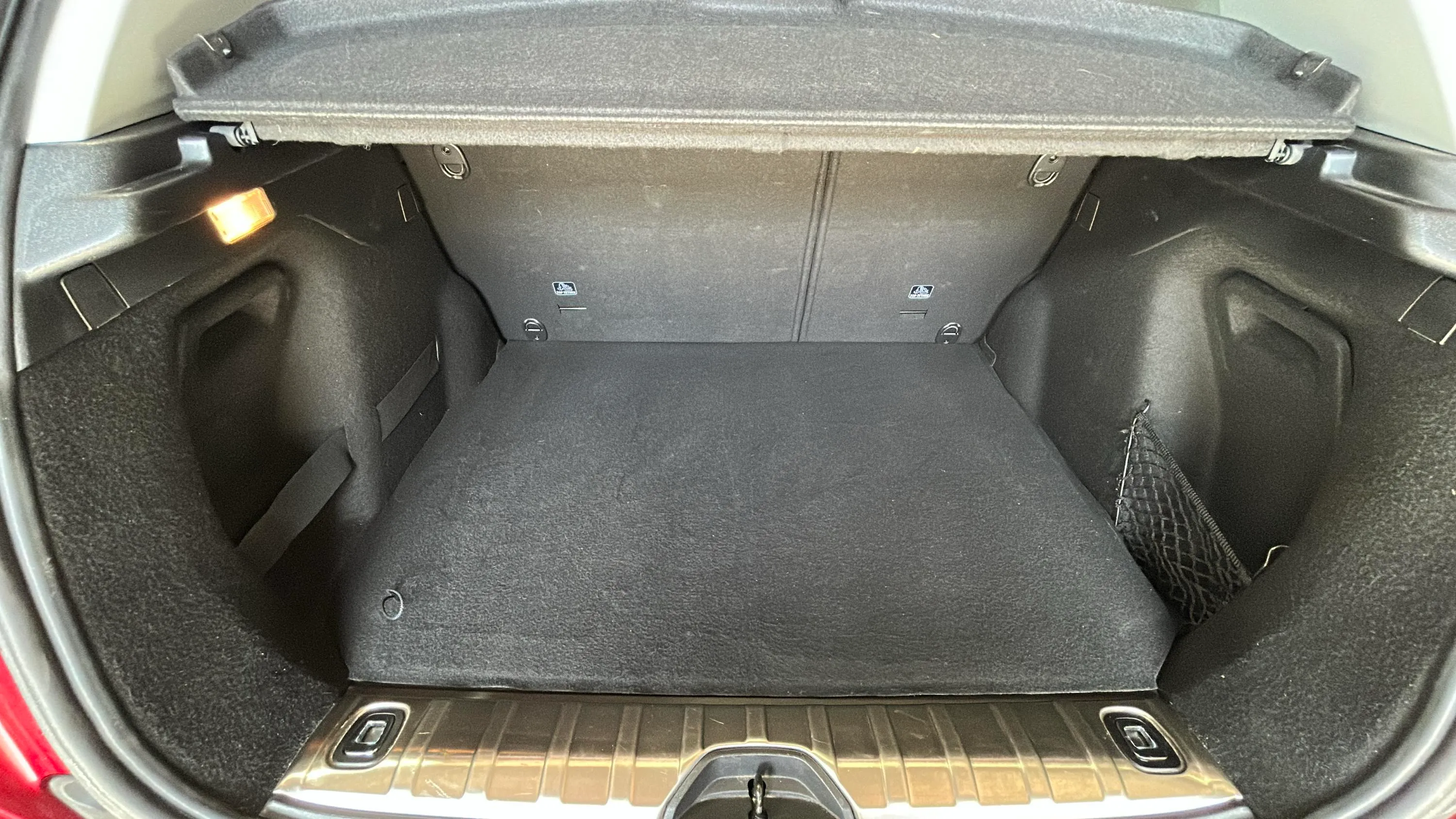 Peugeot 2008 Allure 1.2 PureTech - foto 16