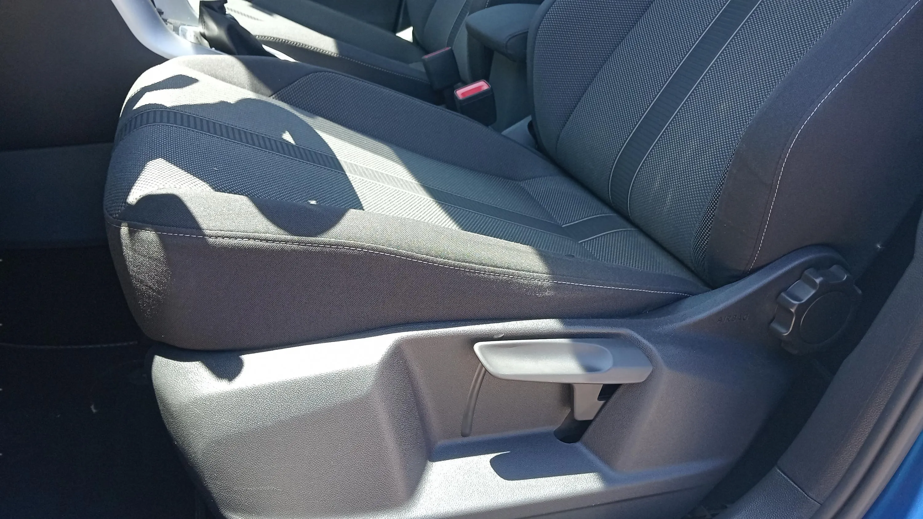 Volkswagen T-Roc Life 1.5 TSI DSG - foto 22
