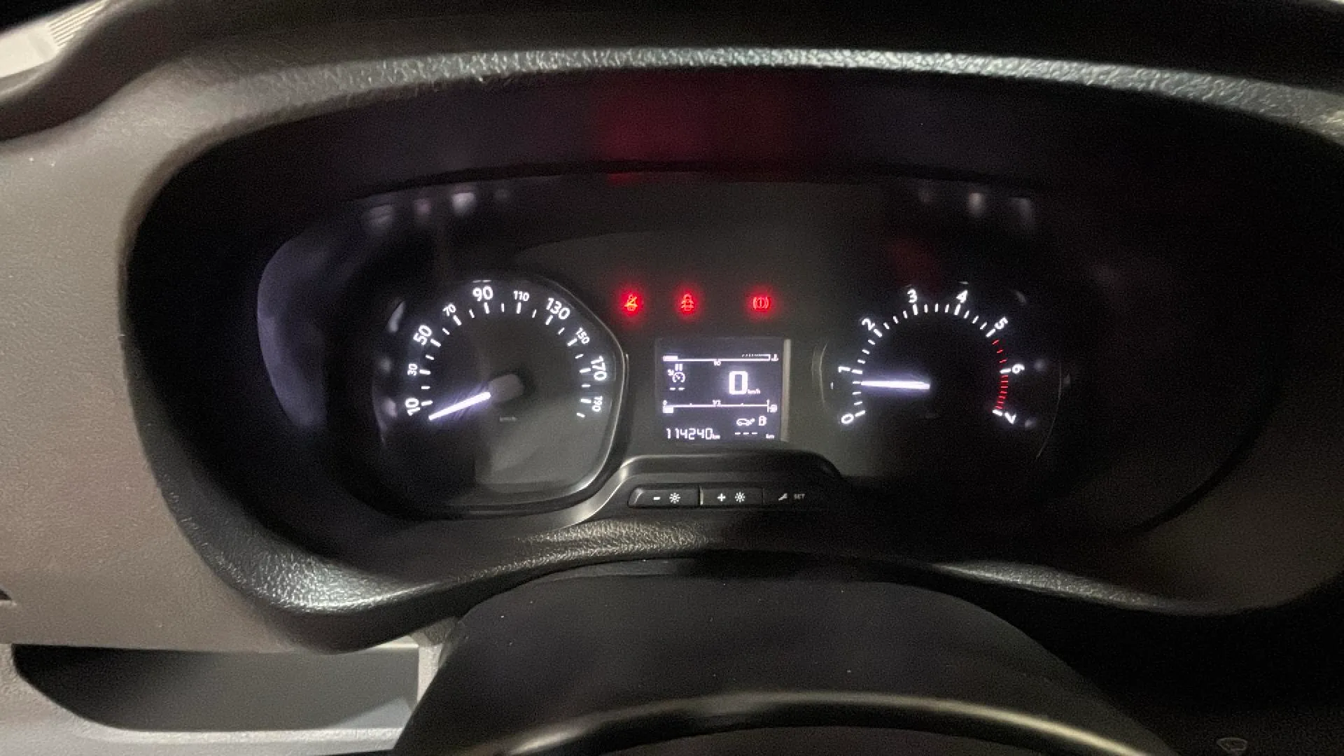 Citroën Jumpy DC Abatib Talla XL BlueHDi 145 Control - foto 12