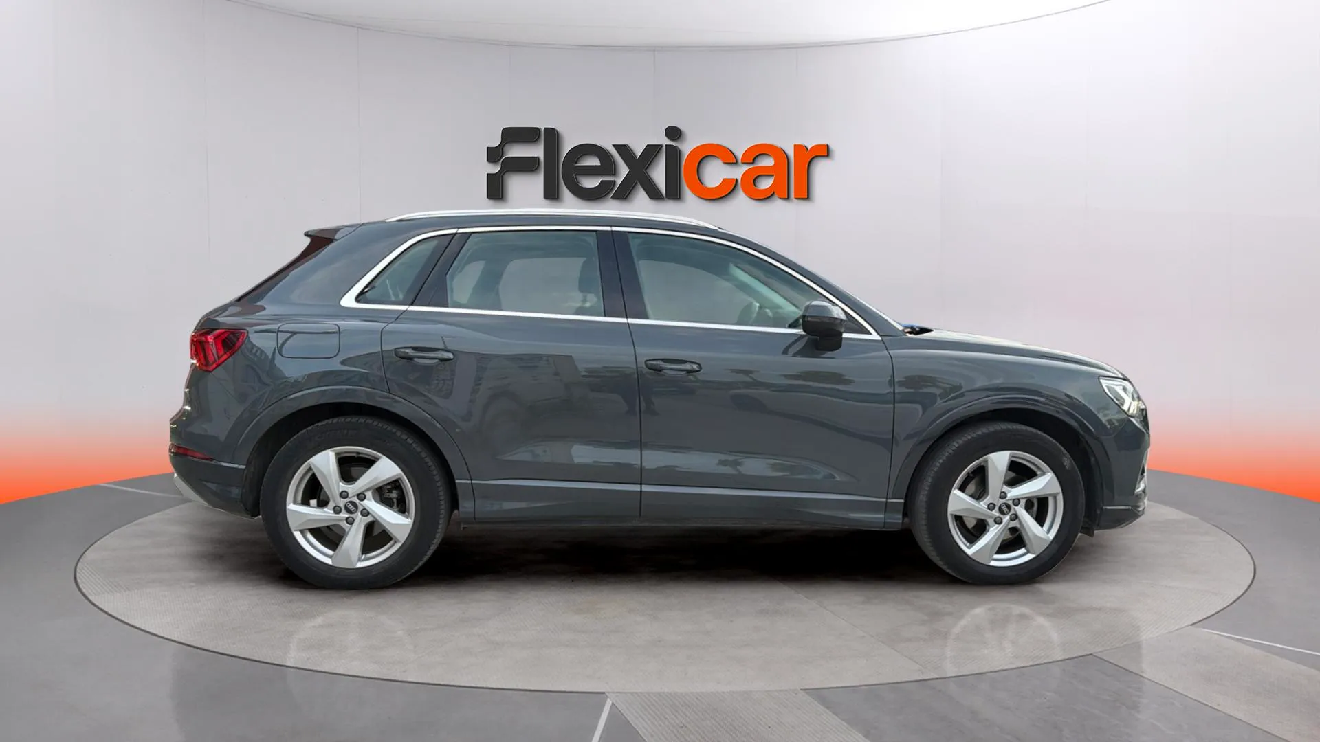 Audi Q3 35 TDI S tronic - foto 4