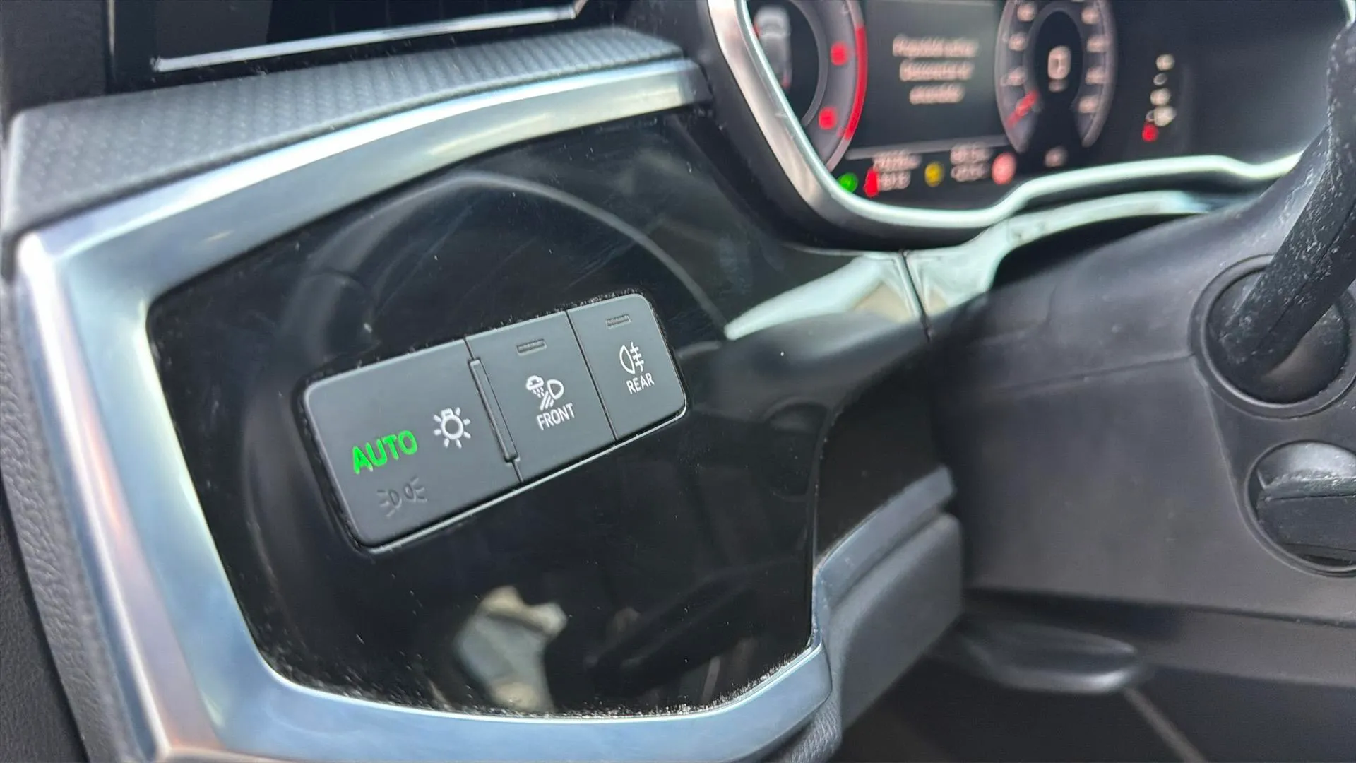 Audi Q3 35 TDI S tronic - foto 21