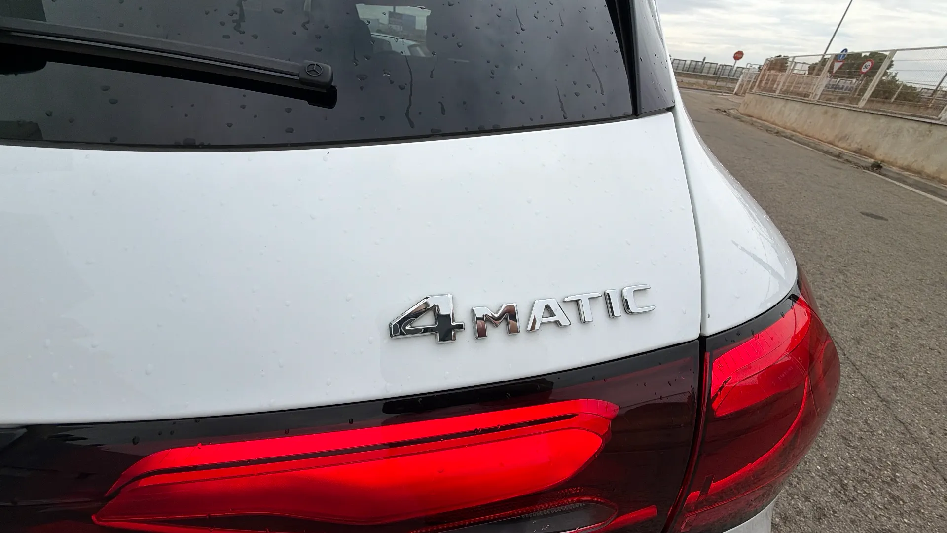 Mercedes-Benz GLC 220 d 4MATIC - foto 21