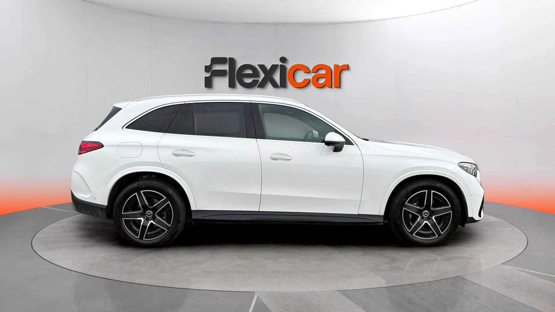 Mercedes-Benz GLC 220 d 4MATIC - foto 8