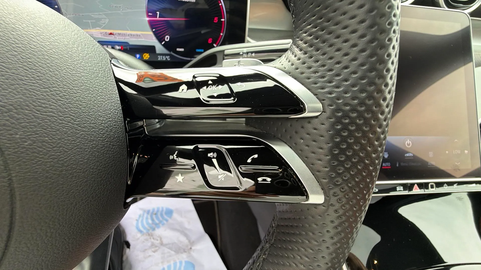 Mercedes-Benz GLC 220 d 4MATIC - foto 26