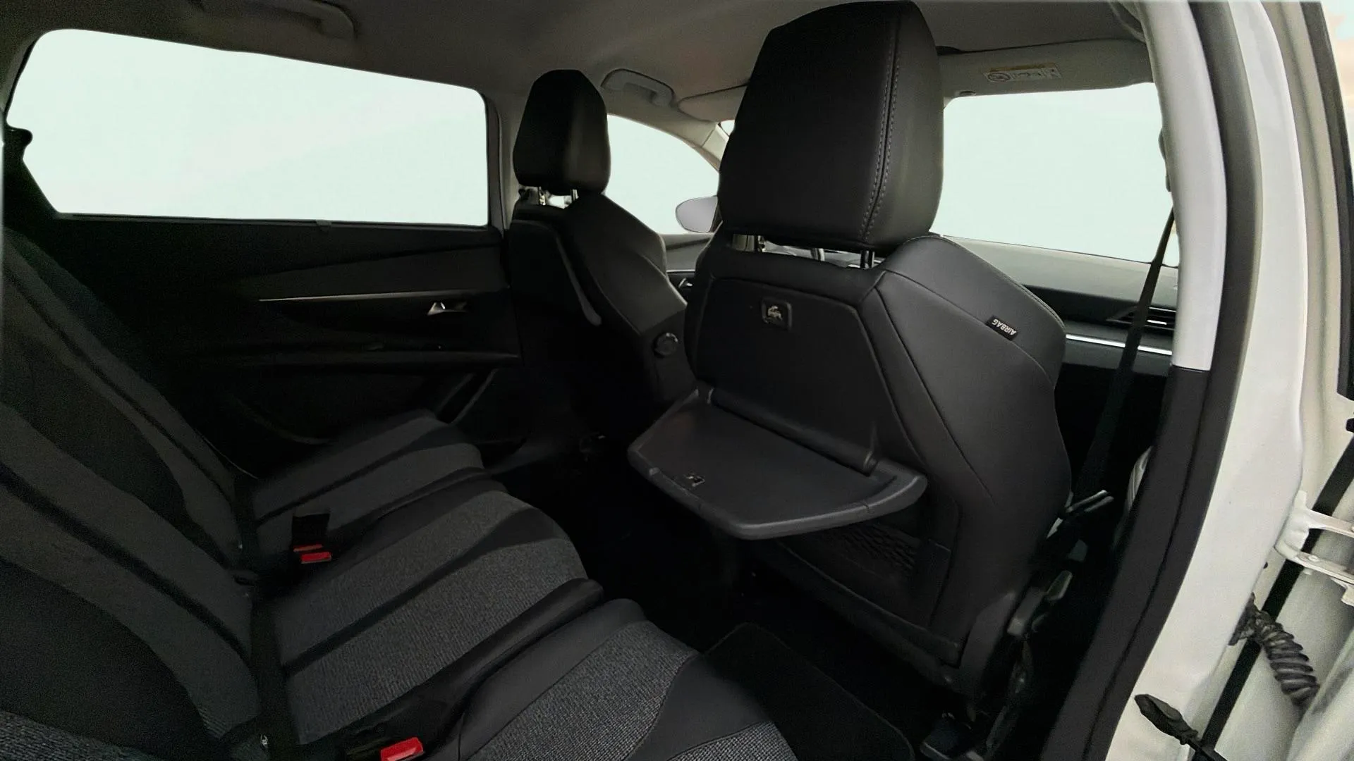 Peugeot 5008 Allure 1.5L BlueHDi - foto 19