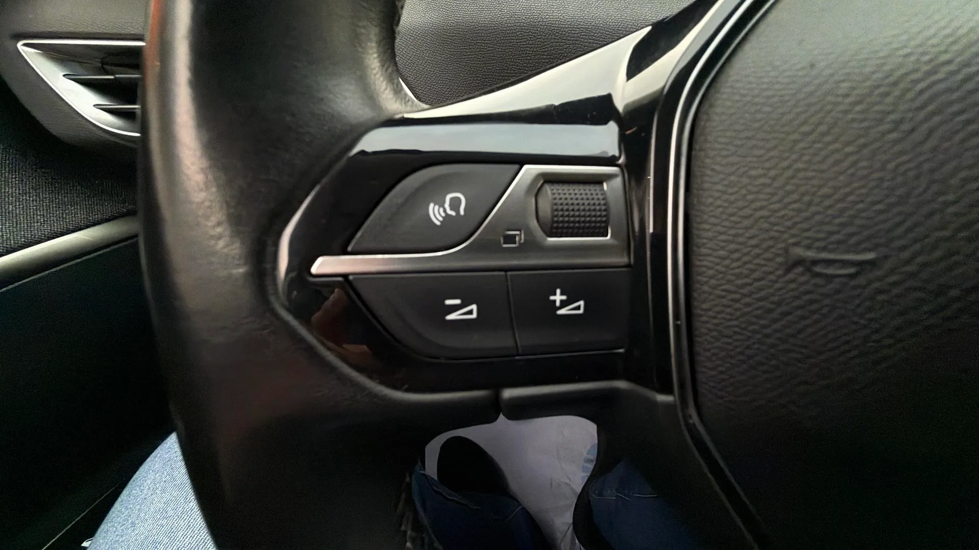 Peugeot 5008 Allure 1.5L BlueHDi - foto 15