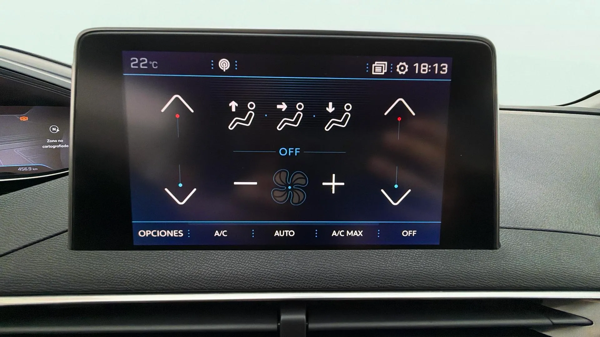 Peugeot 5008 Allure 1.5L BlueHDi - foto 12