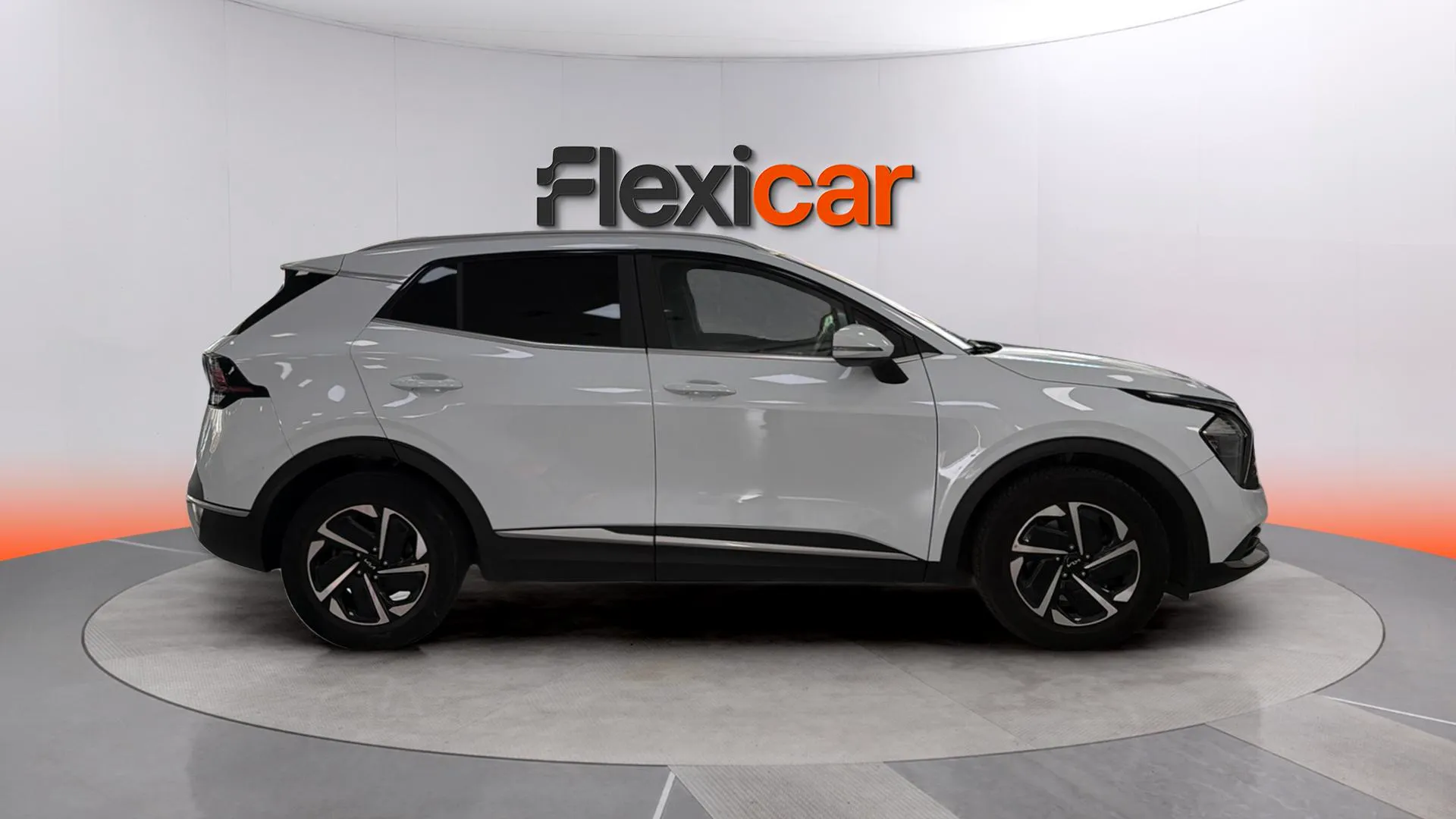 Kia Sportage 1.6 T-GDi Drive 4x2 - foto 4