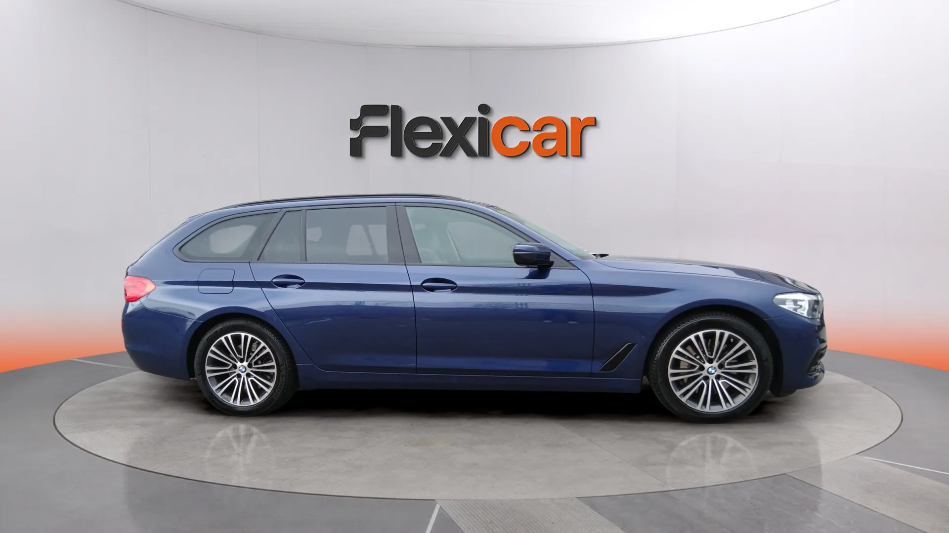 BMW Serie 5 530iA Touring - foto 3