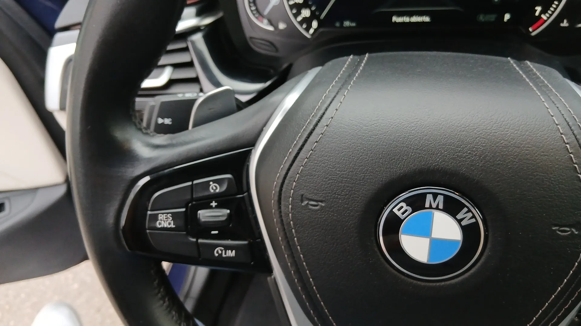BMW Serie 5 530iA Touring - foto 13