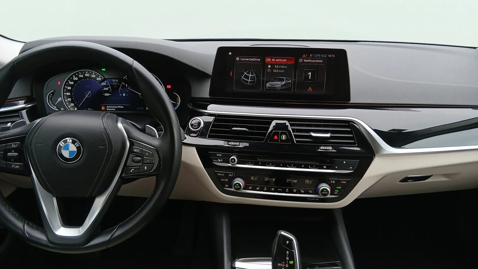 BMW Serie 5 530iA Touring - foto 7