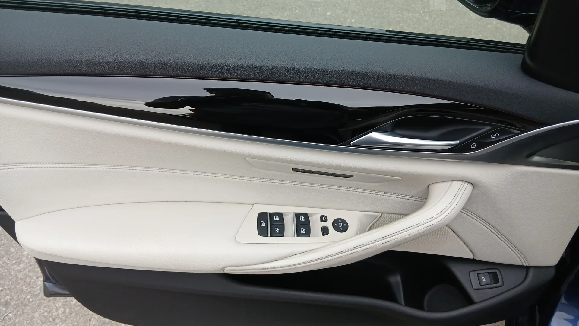 BMW Serie 5 530iA Touring - foto 10