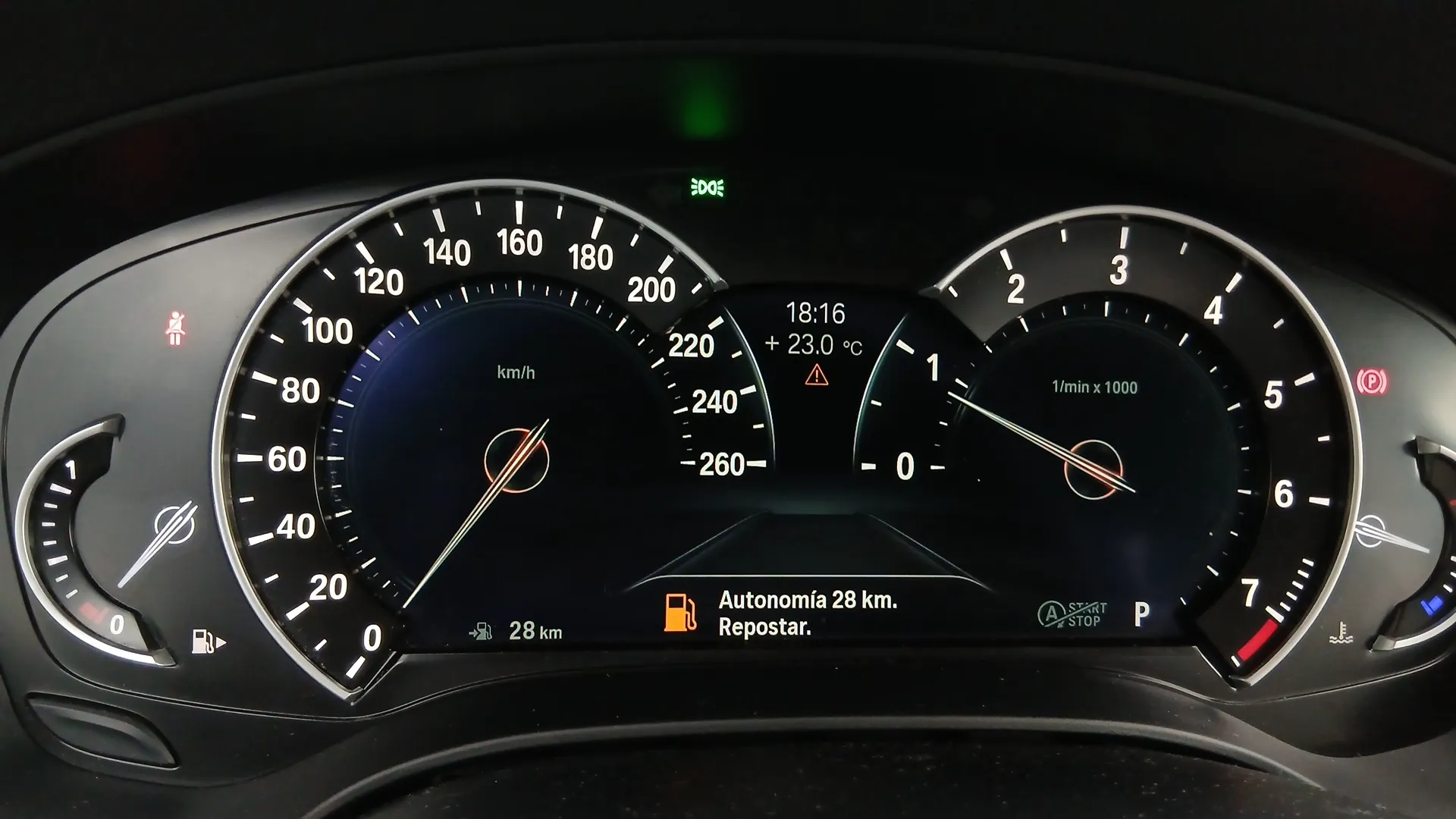 BMW Serie 5 530iA Touring - foto 9