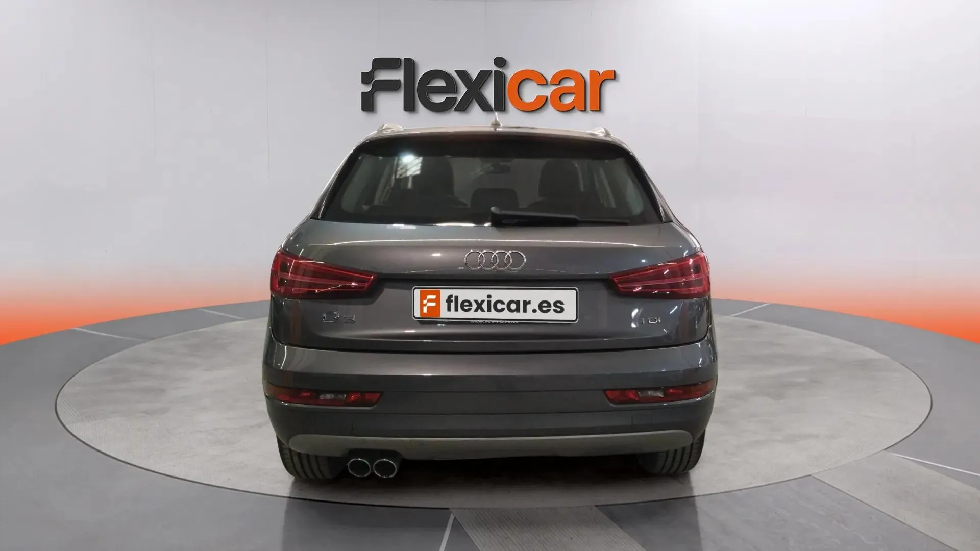 Audi Q3 2.0 TDI - foto 5