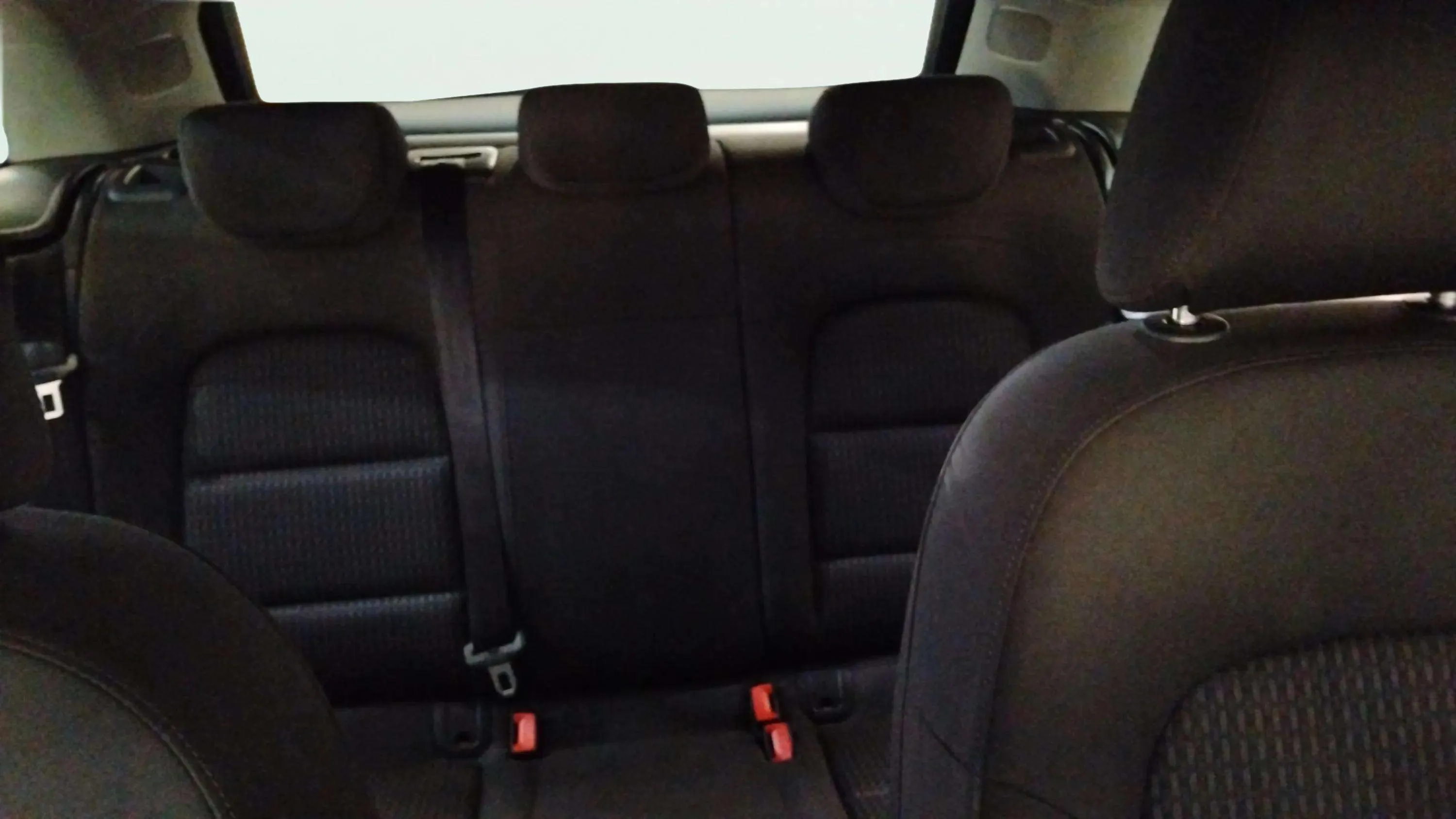 Audi Q3 2.0 TDI - foto 10