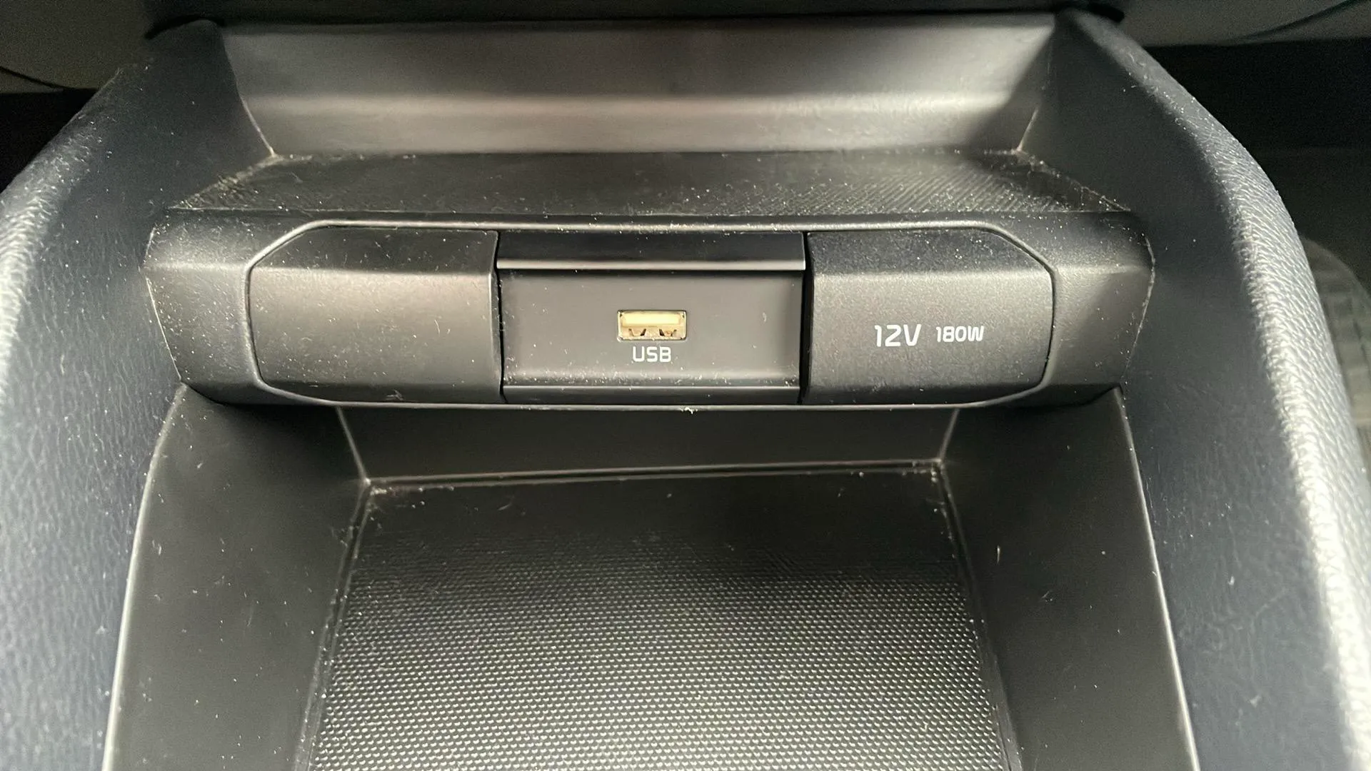 Kia Stonic 1.2 DPi Concept - foto 20