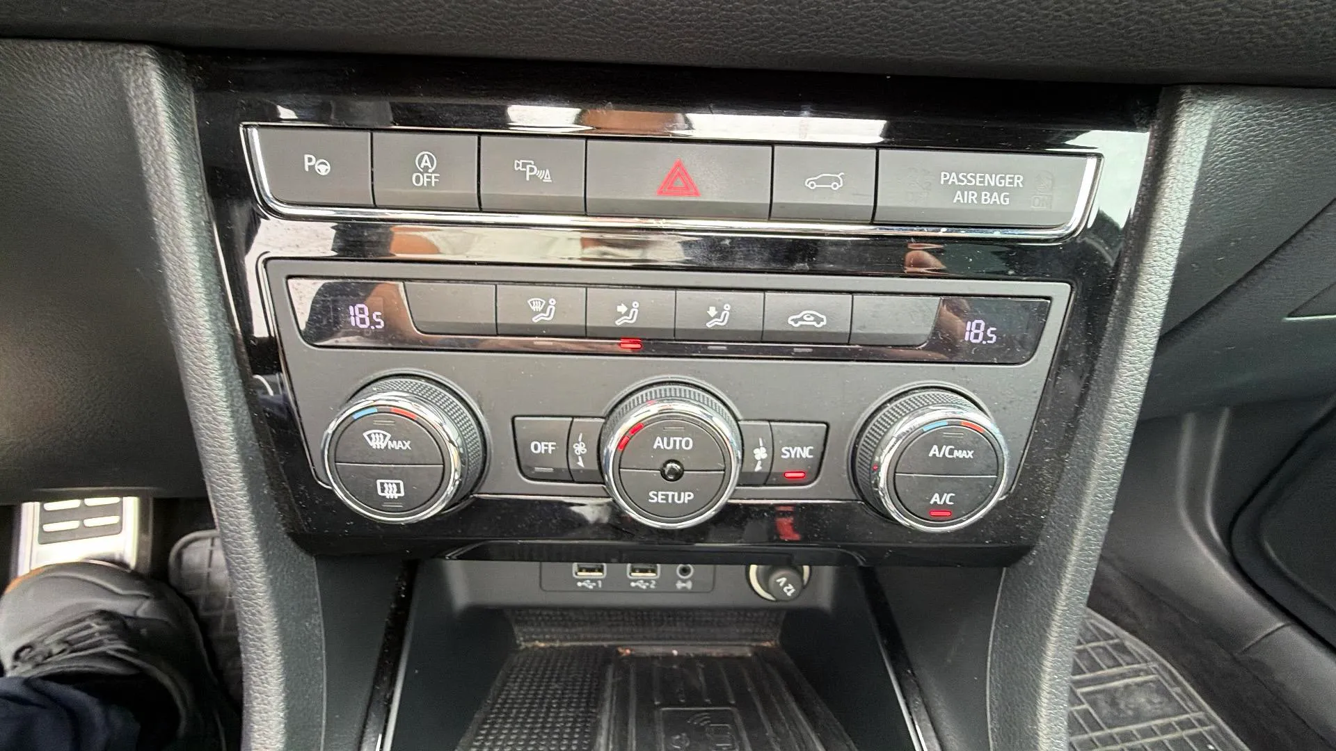 Cupra Ateca 2.0 TSI 4Drive DSG - foto 24