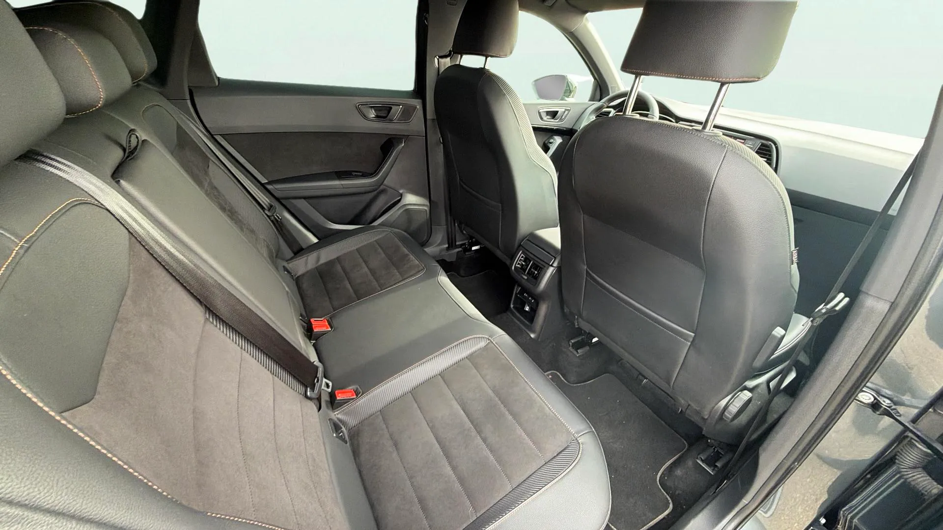 Cupra Ateca 2.0 TSI 4Drive DSG - foto 13
