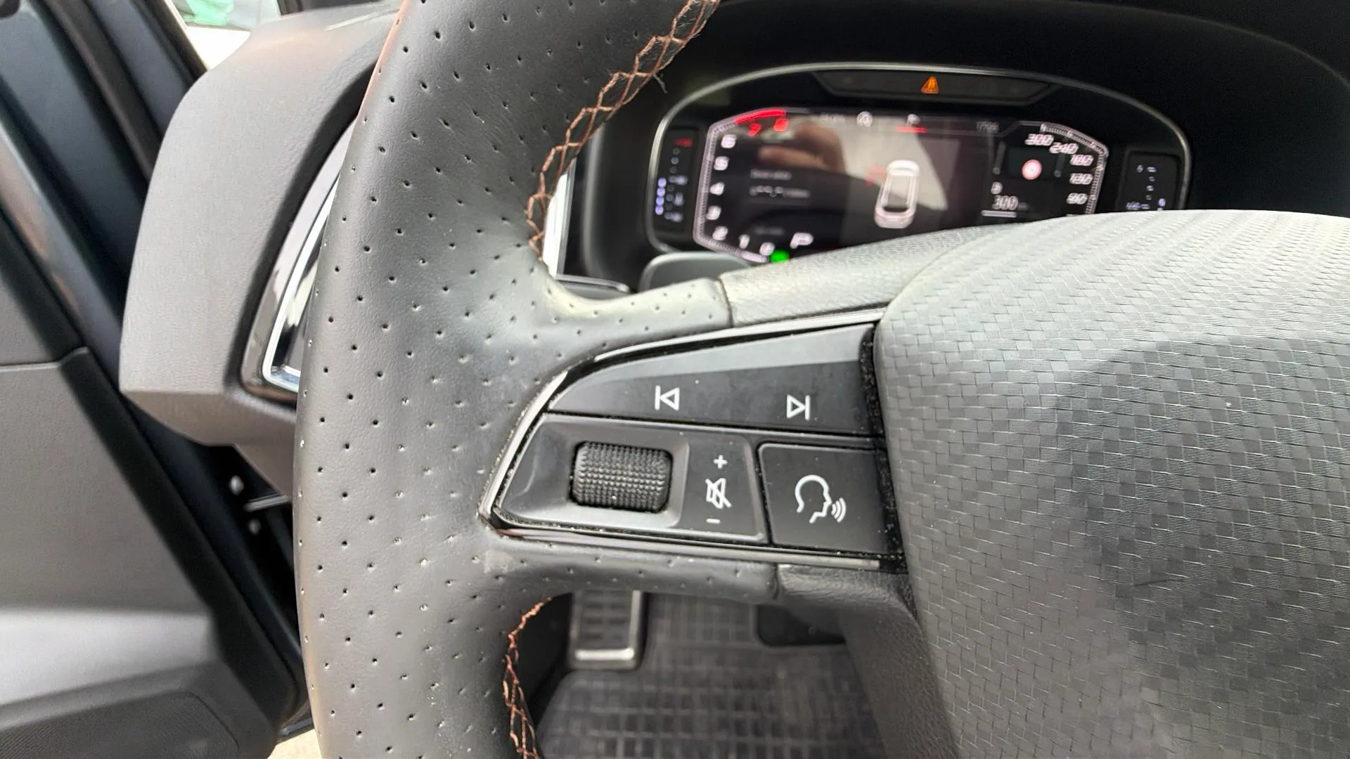 Cupra Ateca 2.0 TSI 4Drive DSG - foto 21