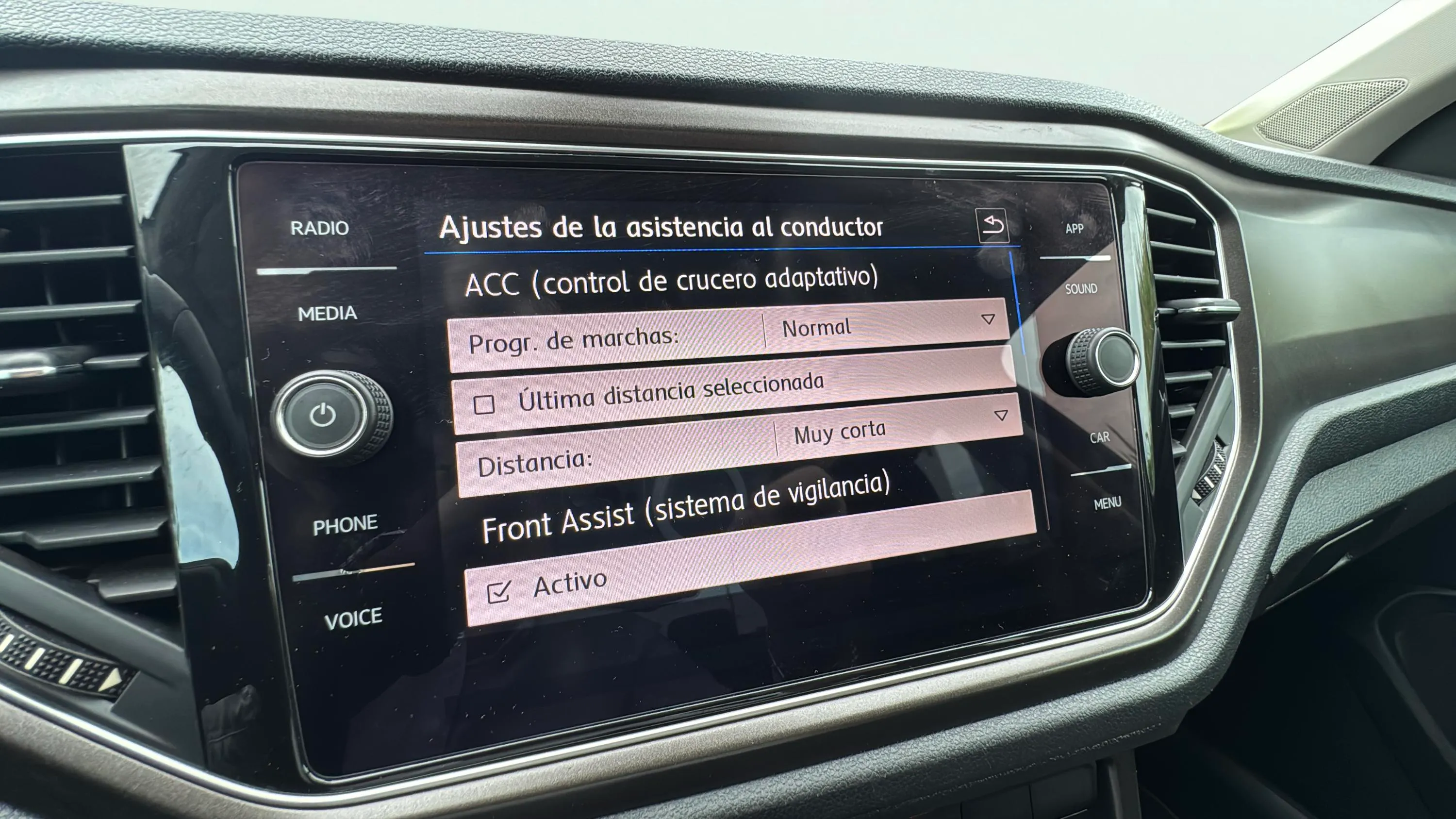 Volkswagen T-Roc Advance 1.0 TSI - foto 25