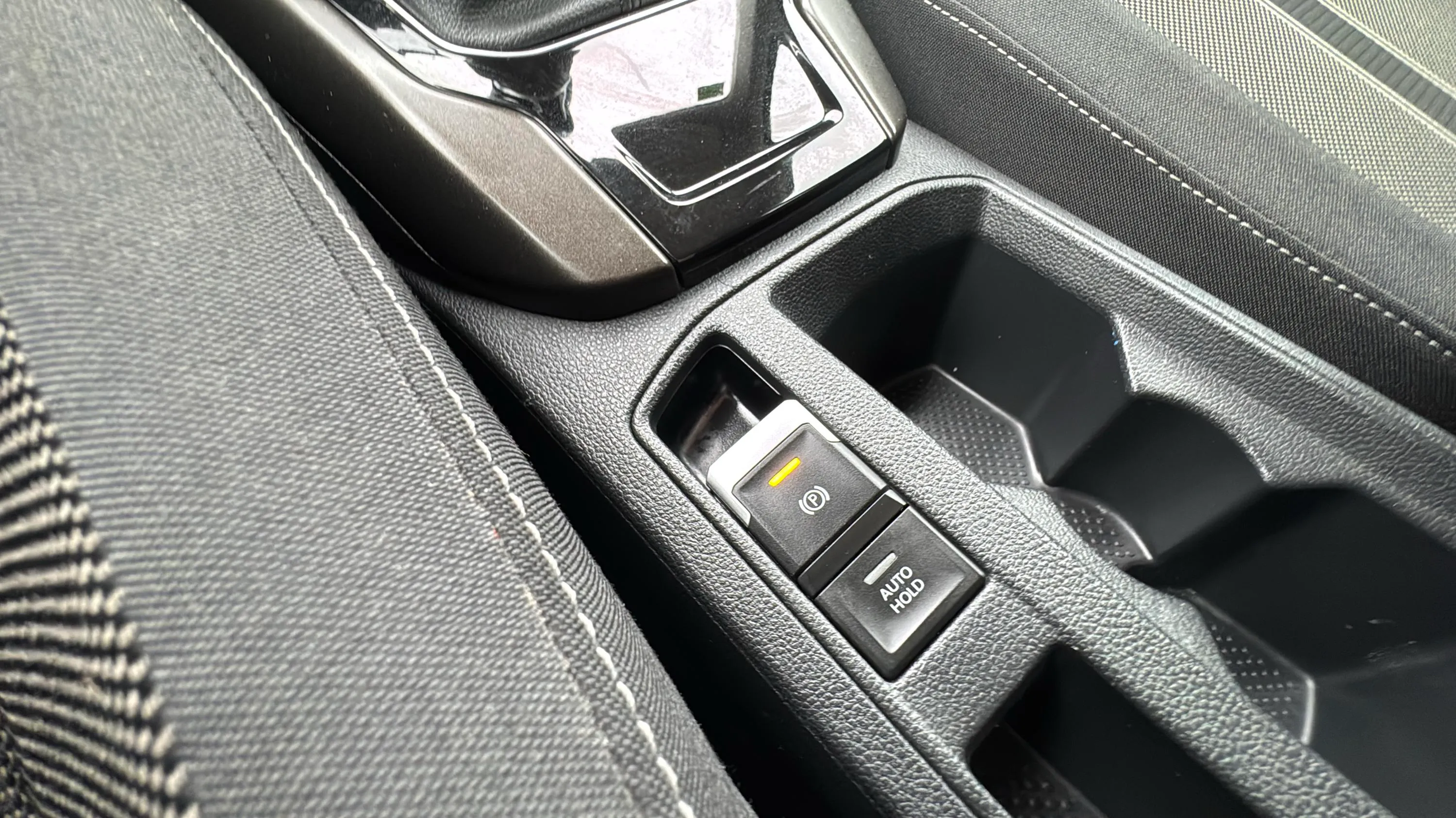 Volkswagen T-Roc Advance 1.0 TSI - foto 20
