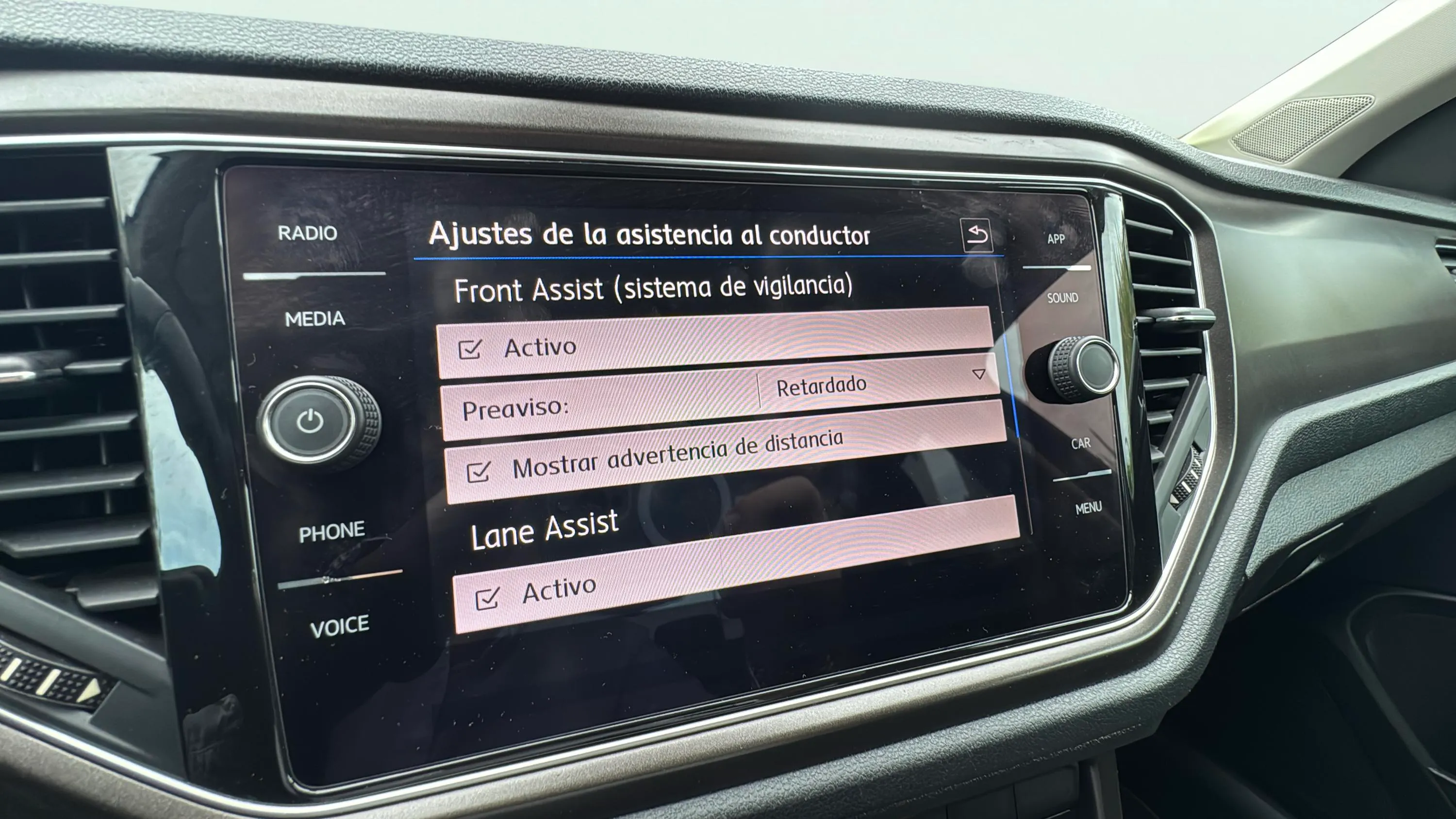 Volkswagen T-Roc Advance 1.0 TSI - foto 23