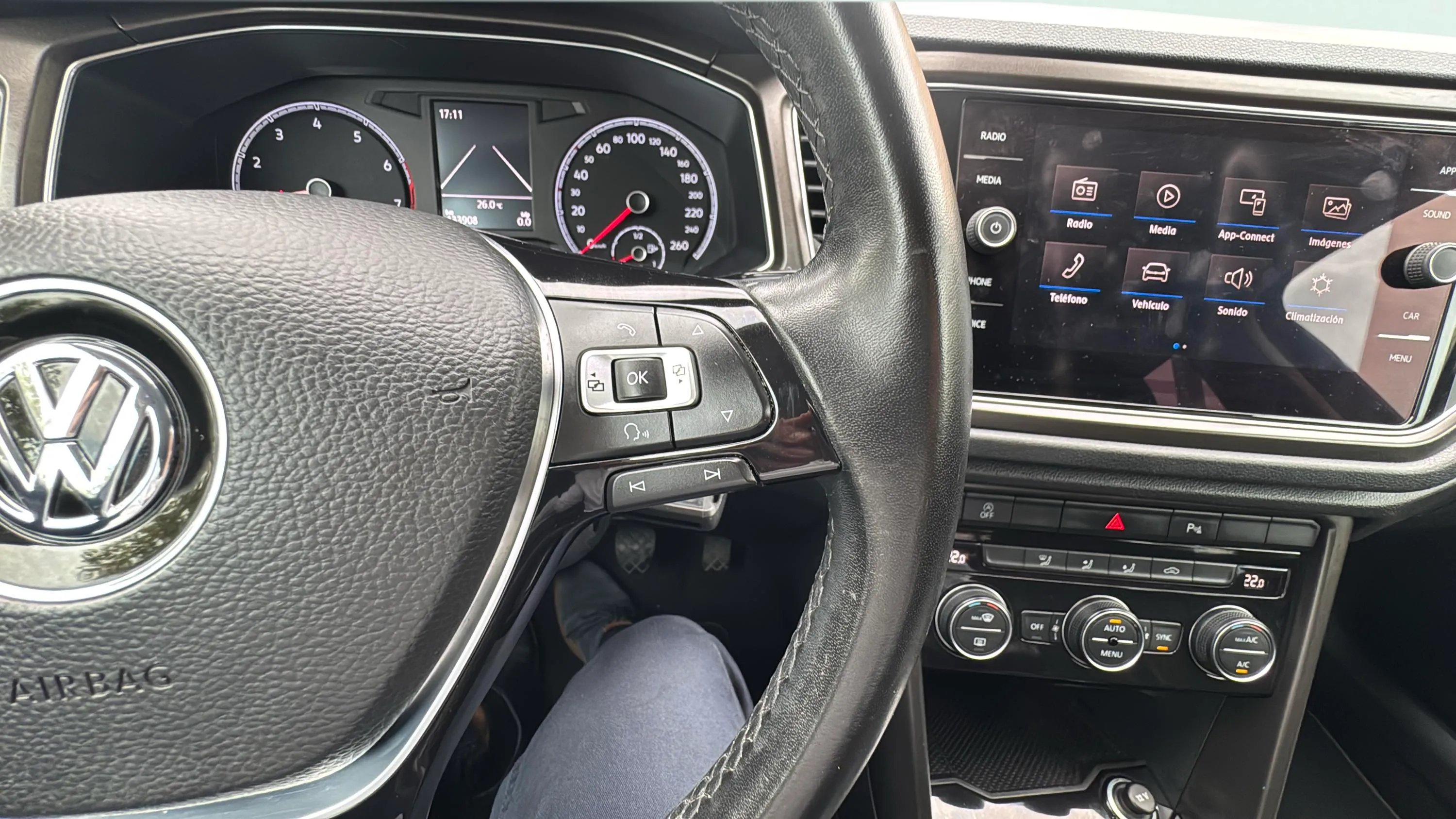 Volkswagen T-Roc Advance 1.0 TSI - foto 19