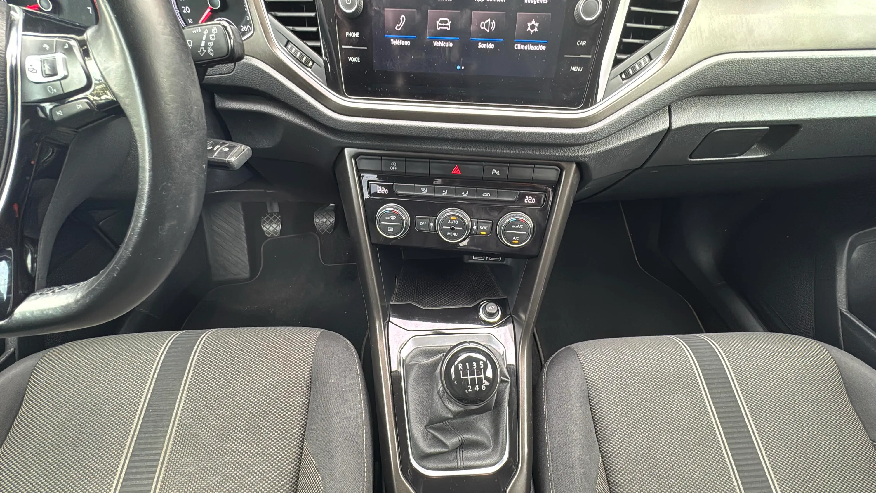 Volkswagen T-Roc Advance 1.0 TSI - foto 13