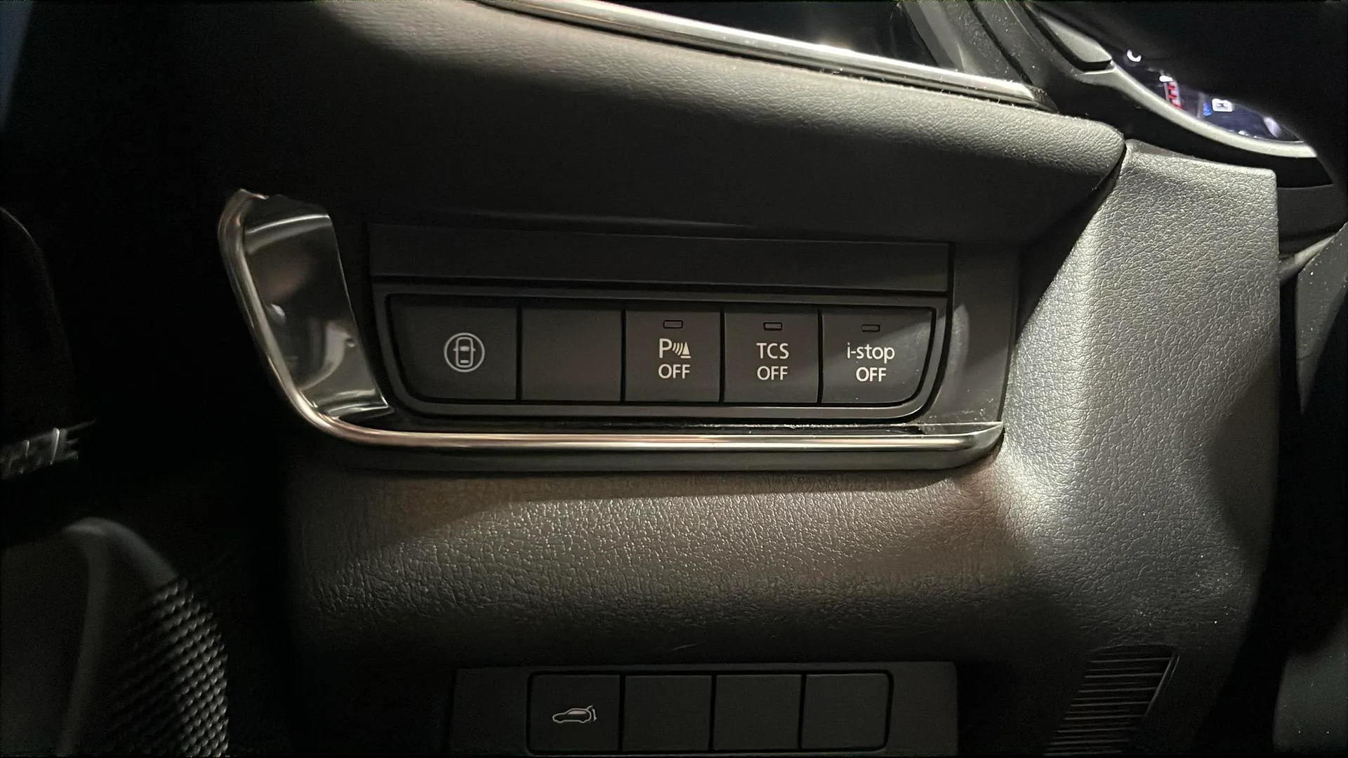 Mazda CX-30 SKYACTIV-X 2.0 Zenith - foto 23
