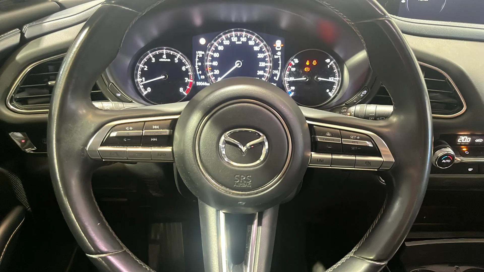 Mazda CX-30 SKYACTIV-X 2.0 Zenith - foto 15