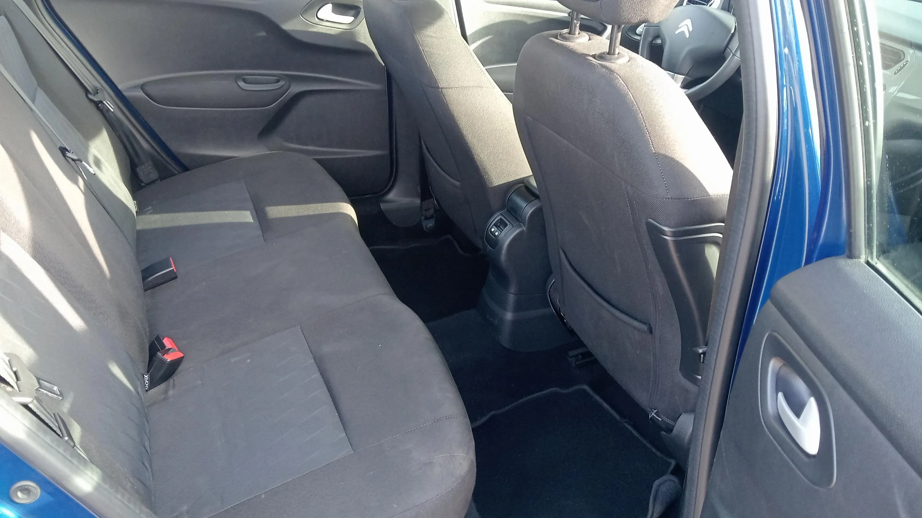 Citroën C-Elysée BlueHDi Shine - foto 18