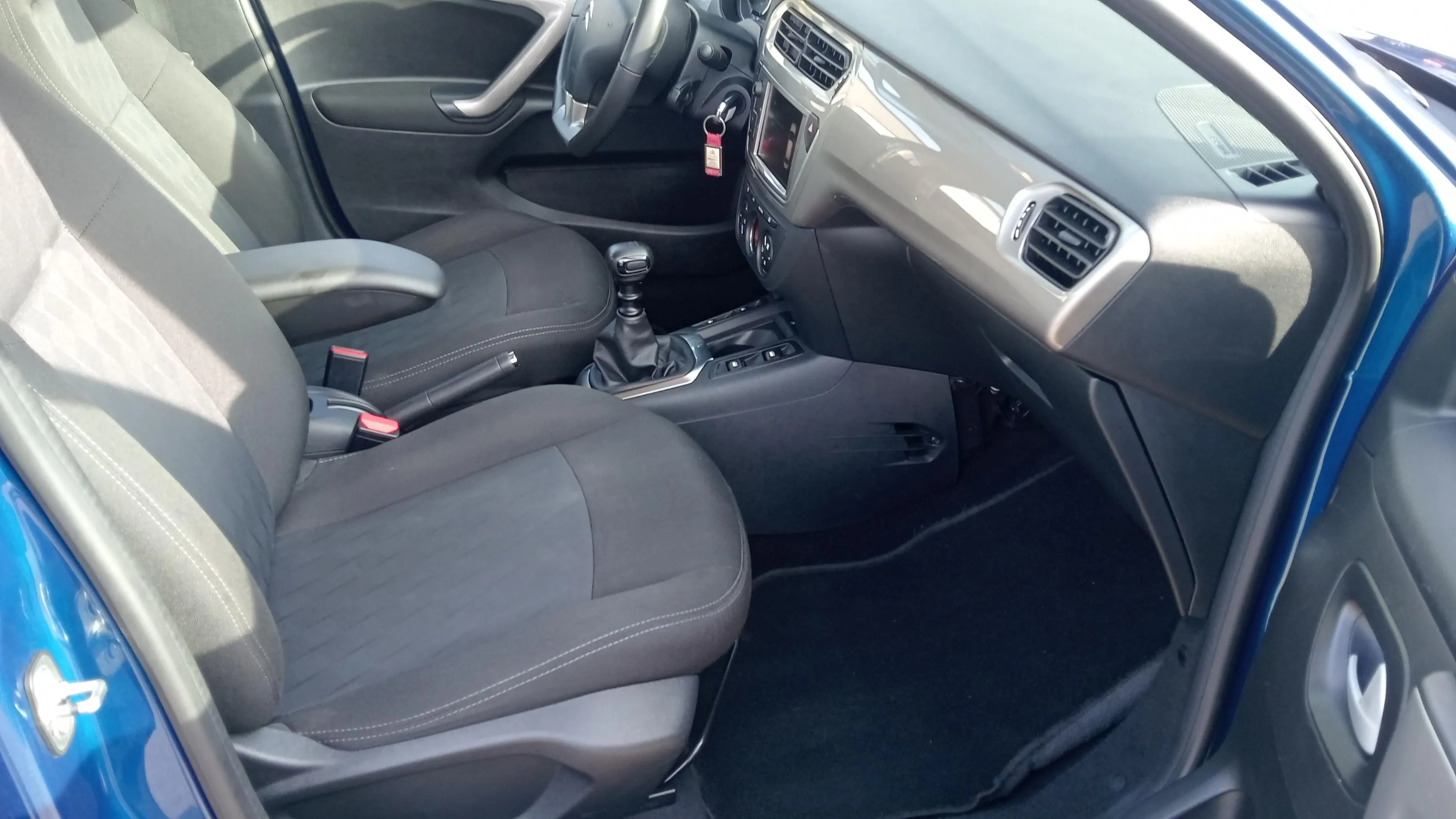 Citroën C-Elysée BlueHDi Shine - foto 17