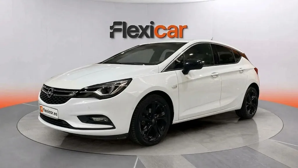 Opel Astra 1.4 Turbo Dynamic - foto 3