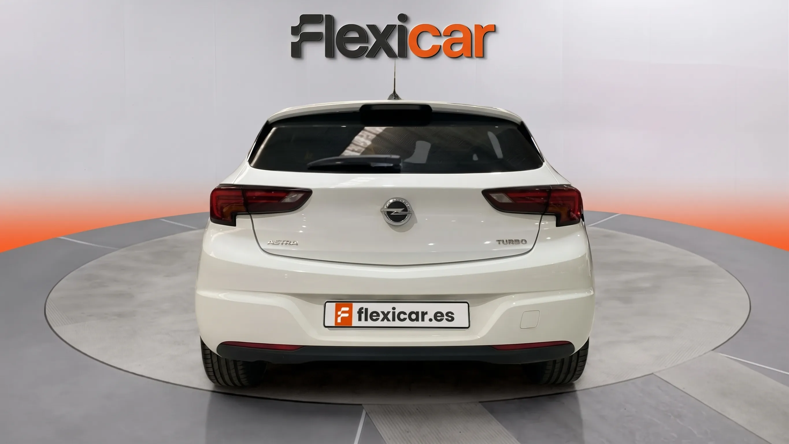 Opel Astra 1.4 Turbo Dynamic - foto 6
