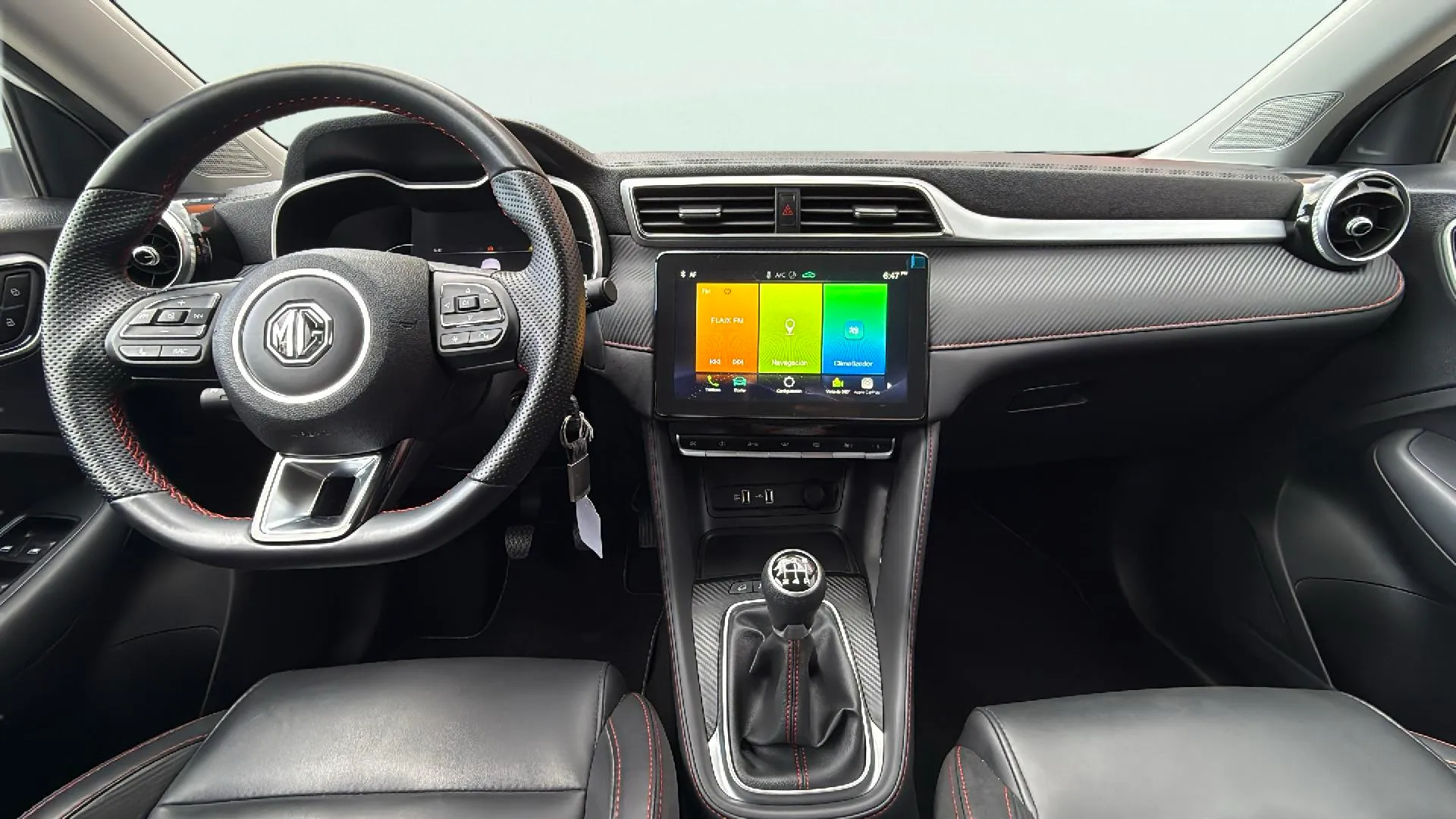 MG ZS 1.0T Luxury - foto 11