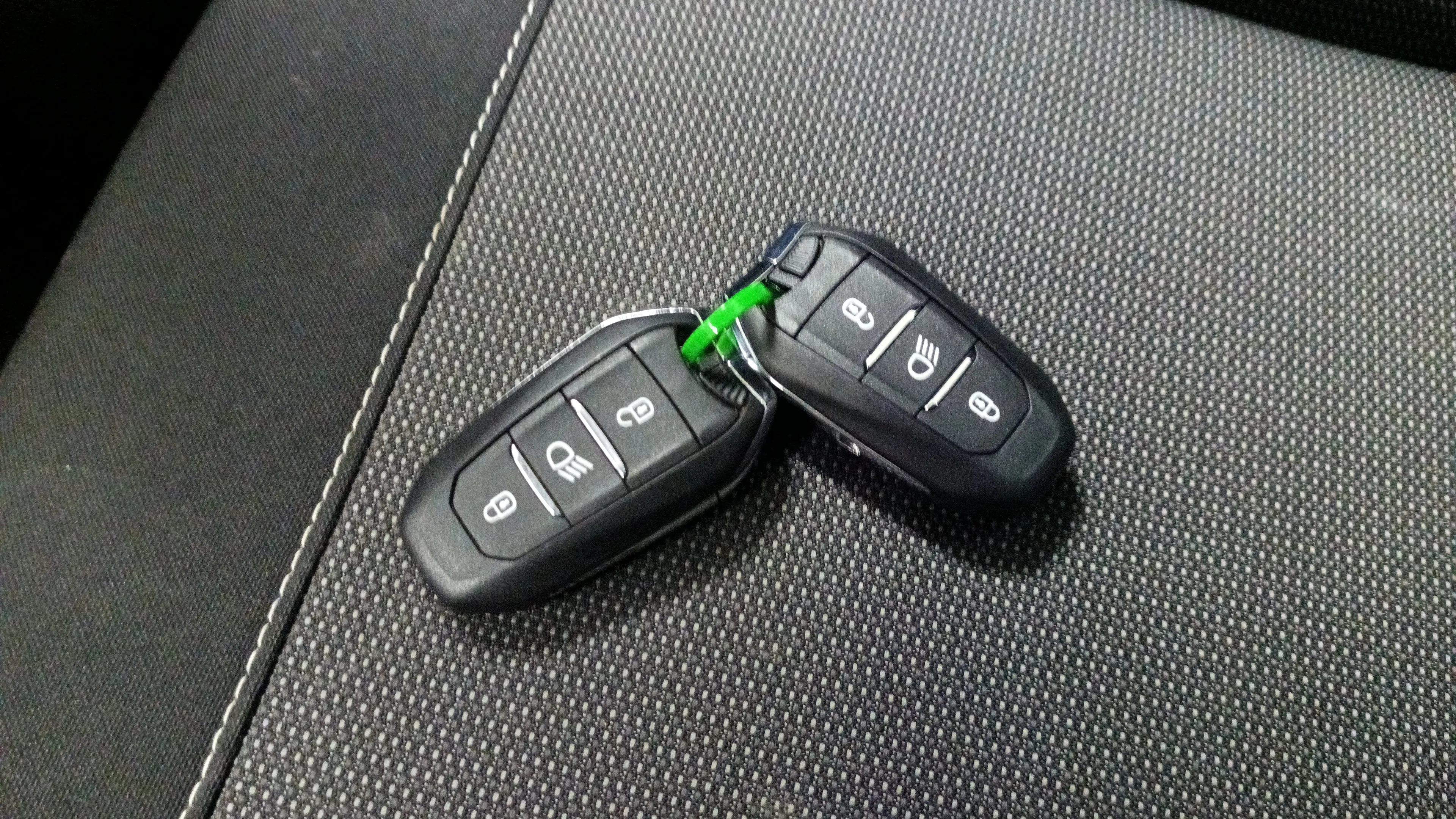 Citroën C3 Aircross PureTech EAT6 Shine Pack - foto 25