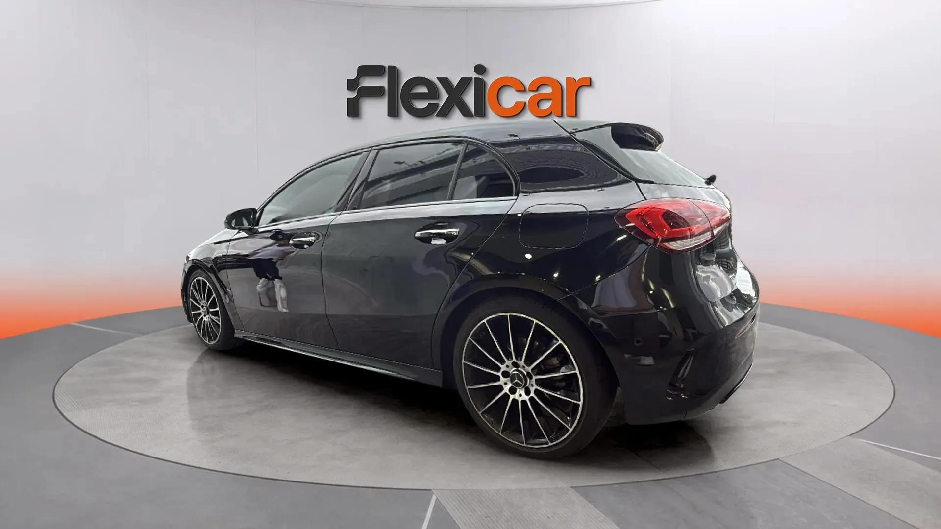 Mercedes-Benz Clase A A 180 d - foto 4