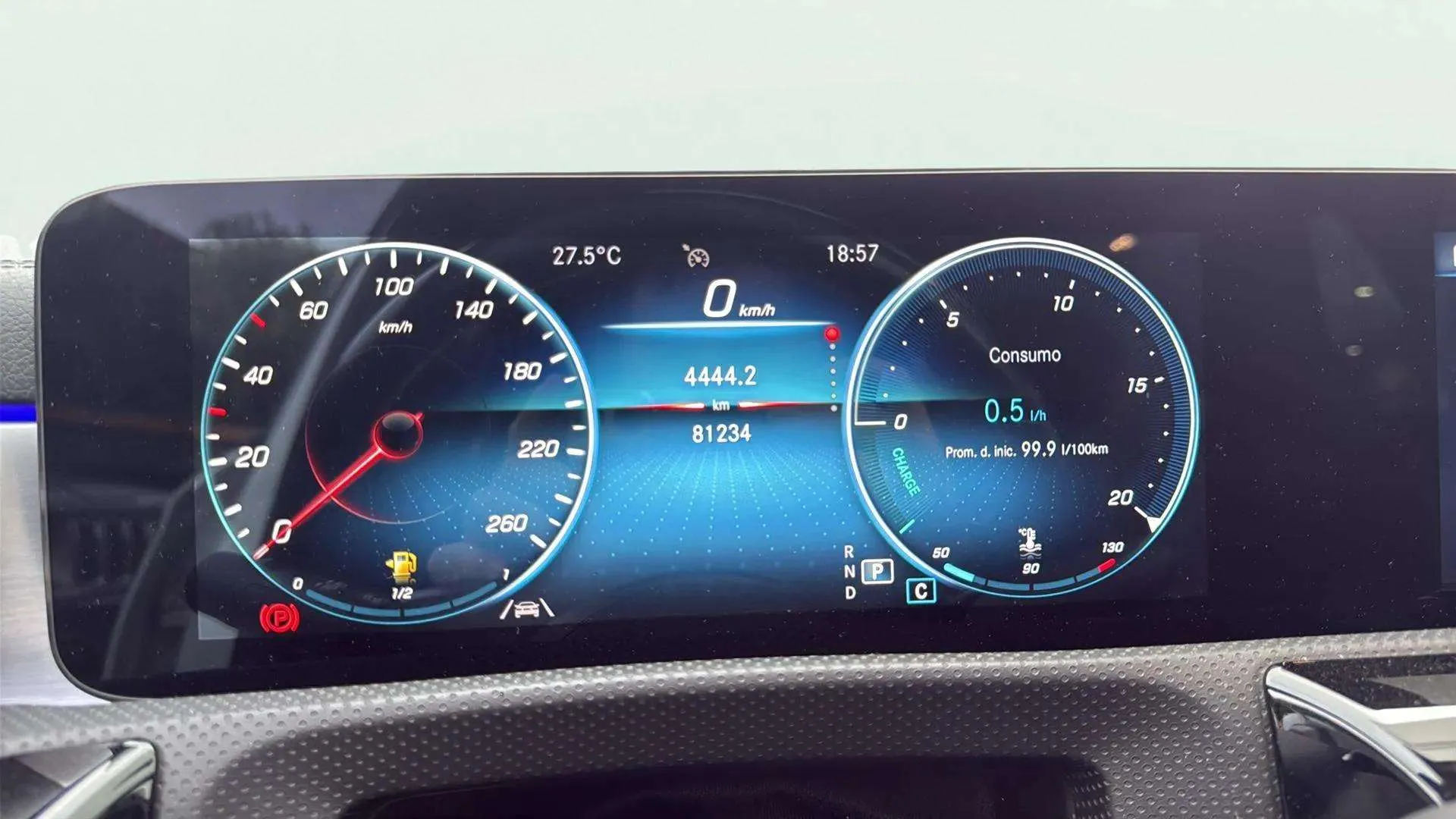 Mercedes-Benz Clase A A 200 d - foto 12