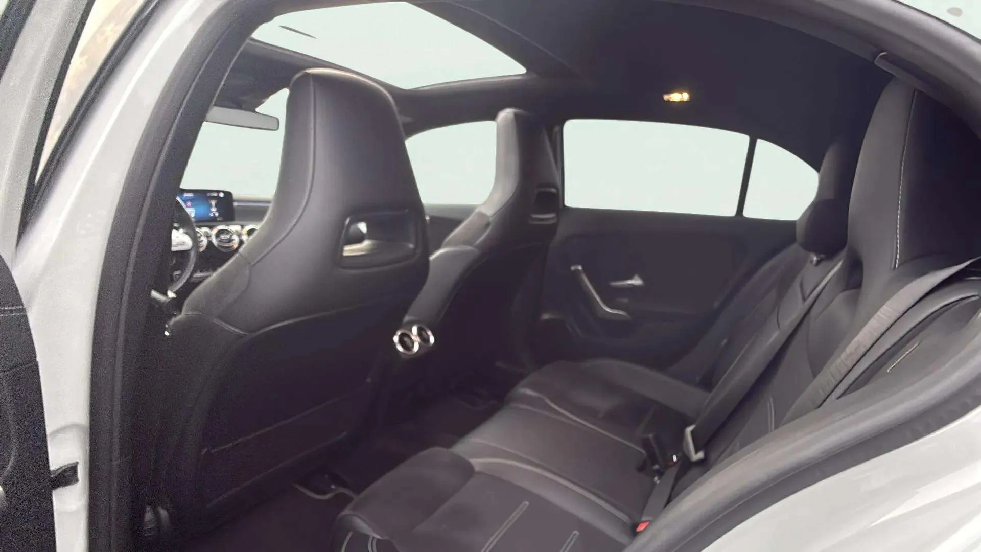 Mercedes-Benz Clase A A 200 d - foto 33