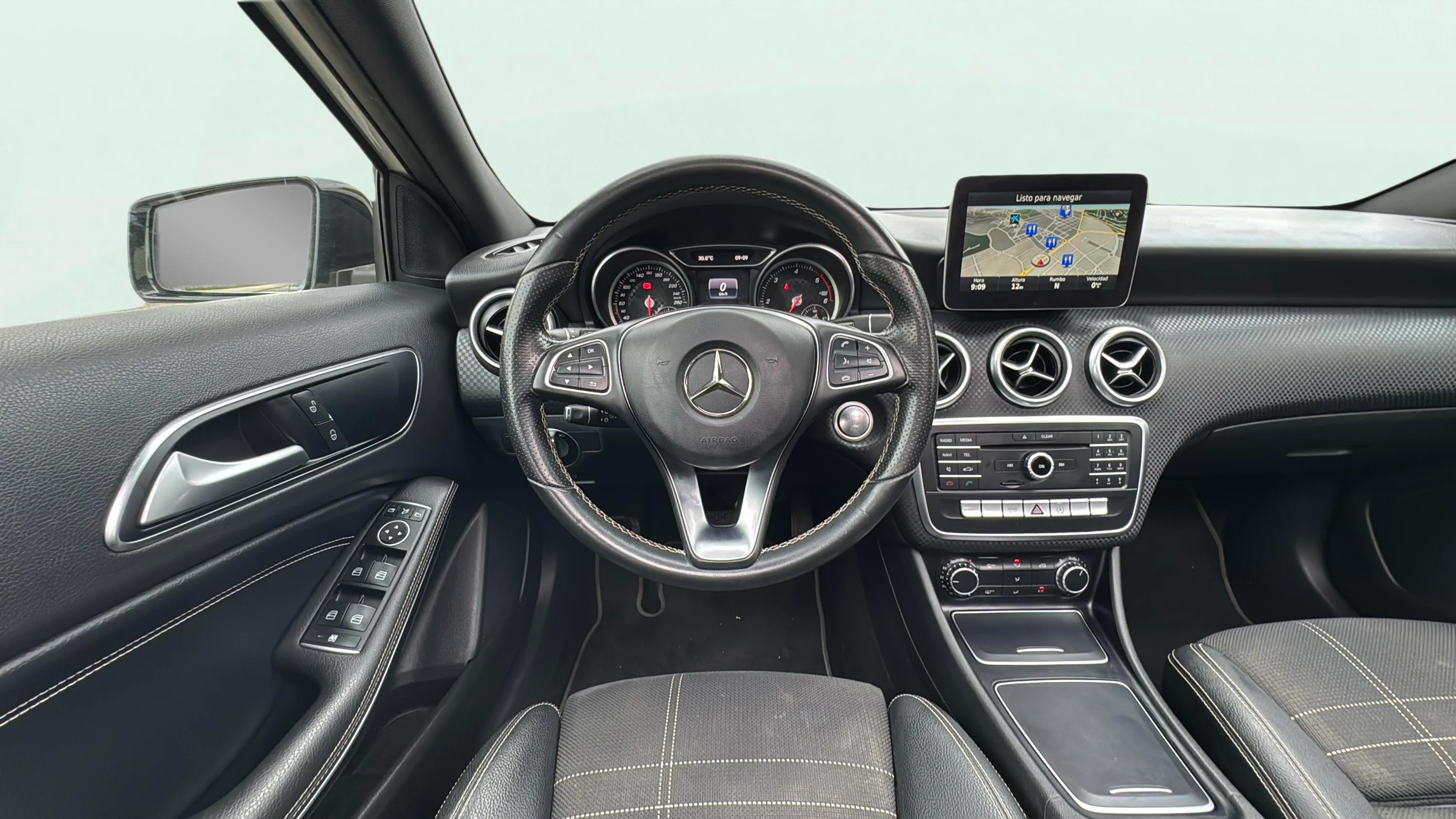 Mercedes-Benz Clase A A 200 d Urban - foto 12