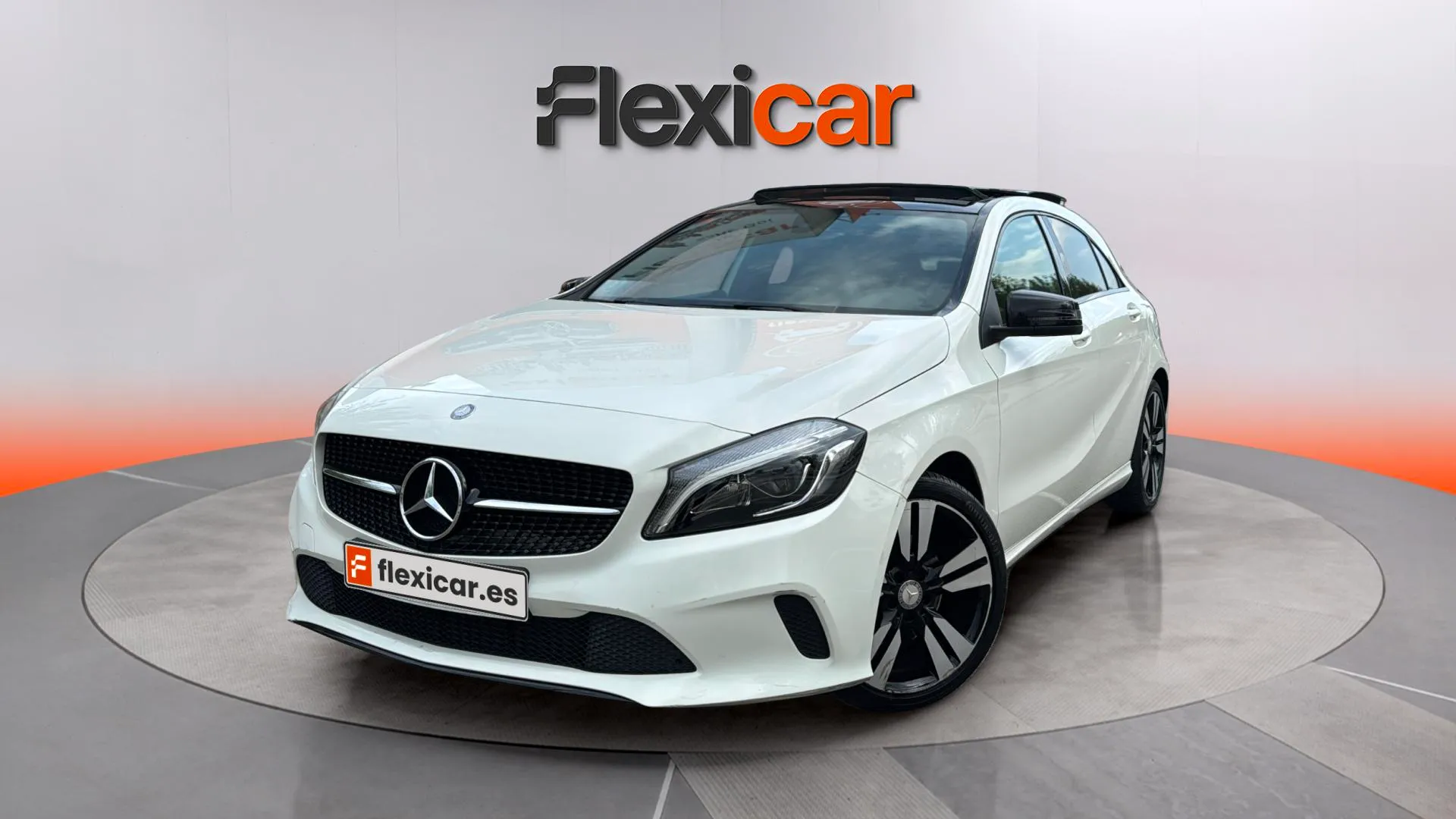 Mercedes-Benz Clase A A 200 d Urban - foto 3