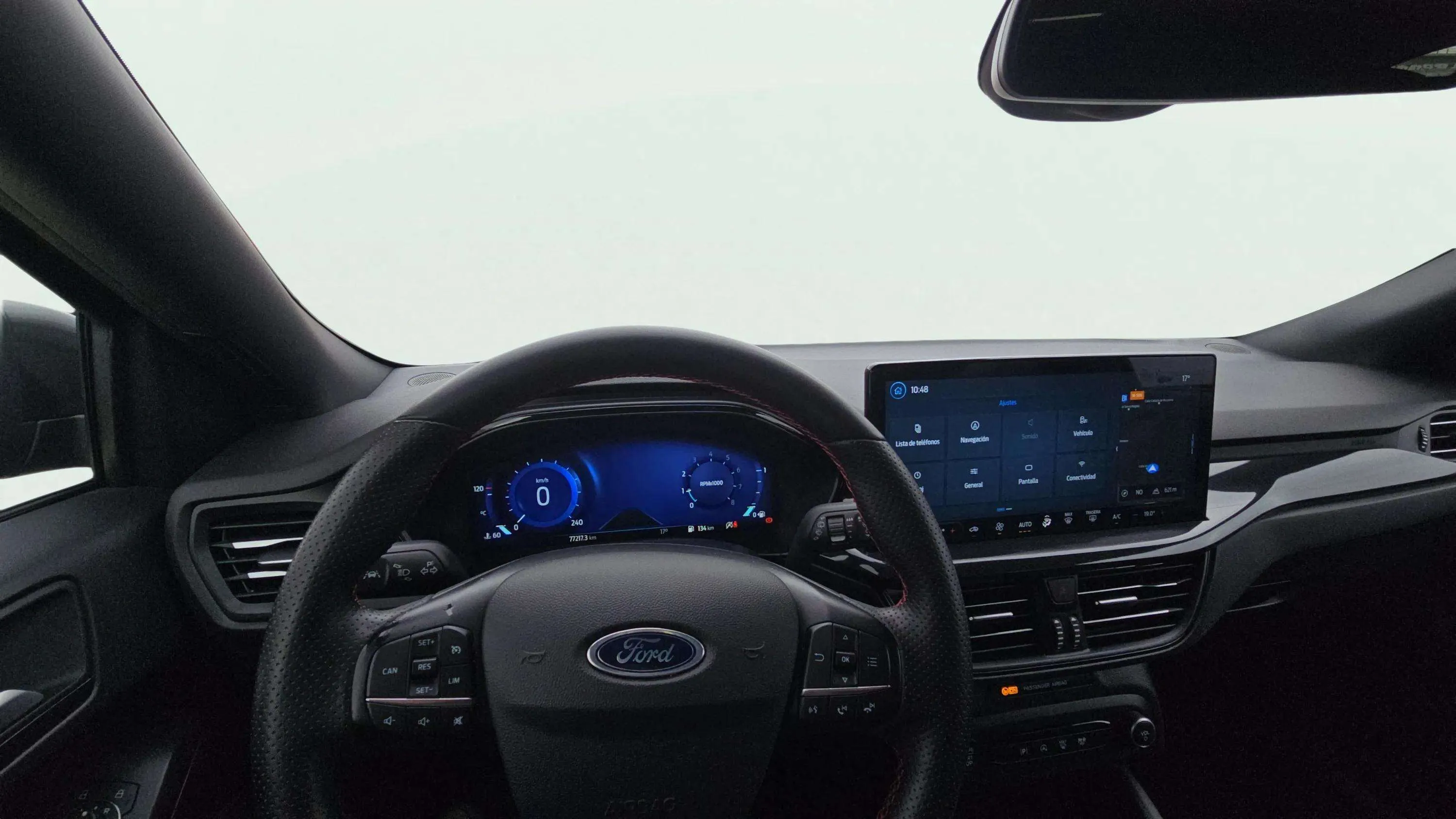 Ford Focus 1.0 EcoBoost MHEV ST-Line X - foto 17