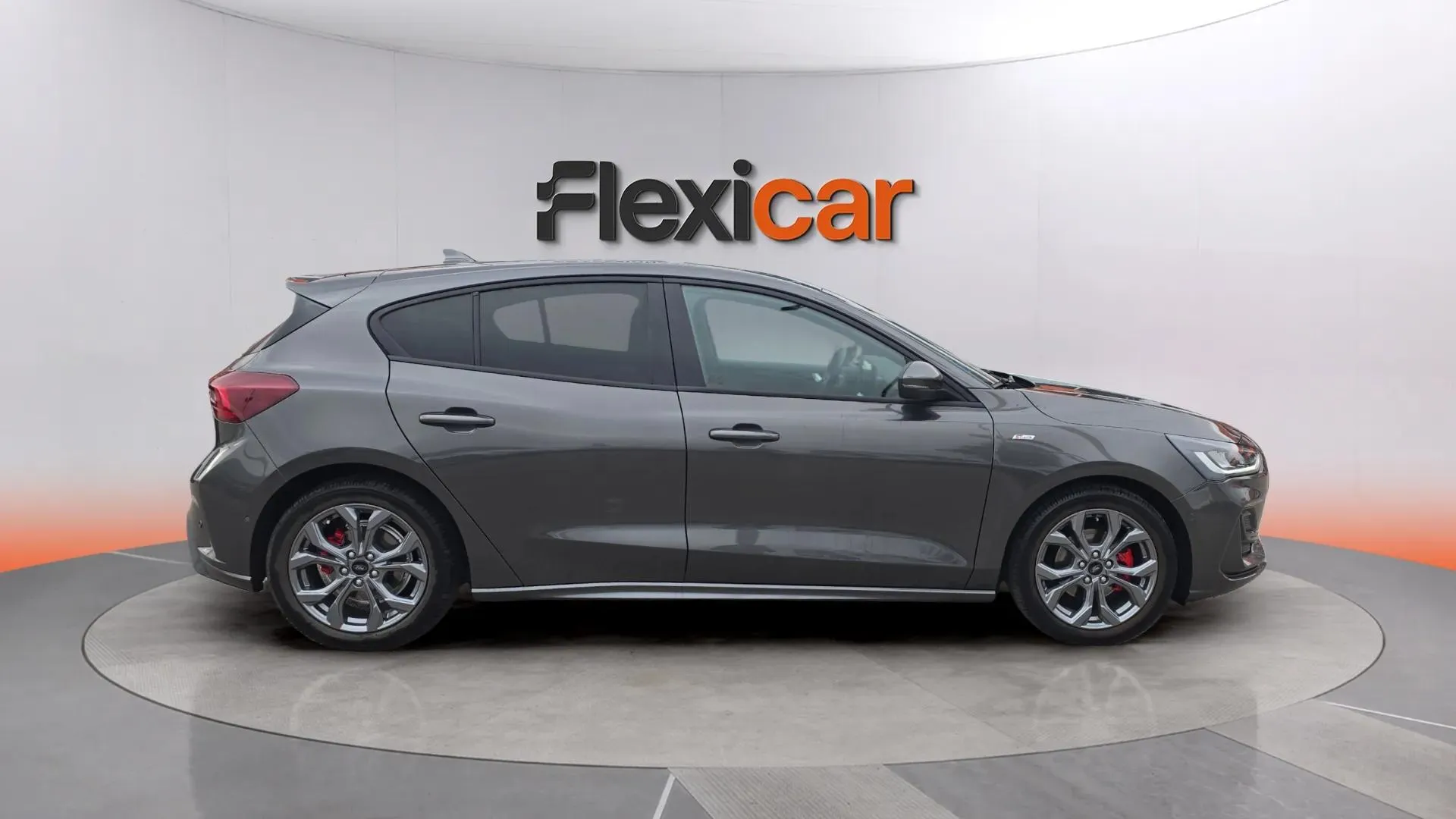 Ford Focus 1.0 EcoBoost MHEV ST-Line X - foto 8