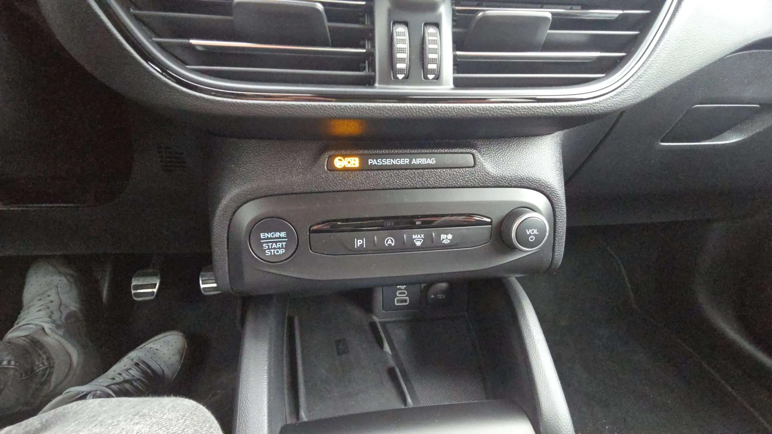 Ford Focus 1.0 EcoBoost MHEV ST-Line X - foto 23