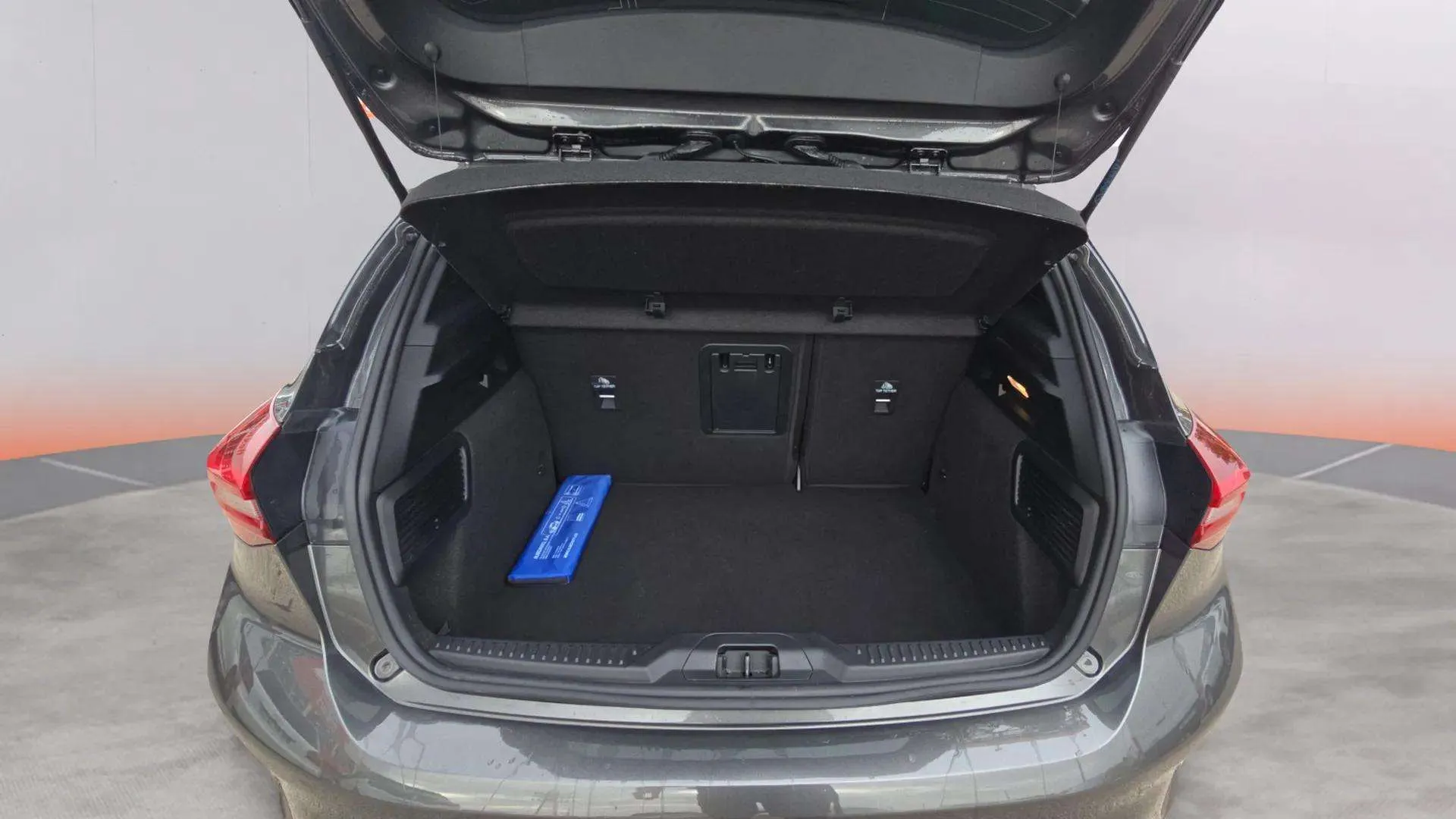 Ford Focus 1.0 EcoBoost MHEV ST-Line X - foto 9
